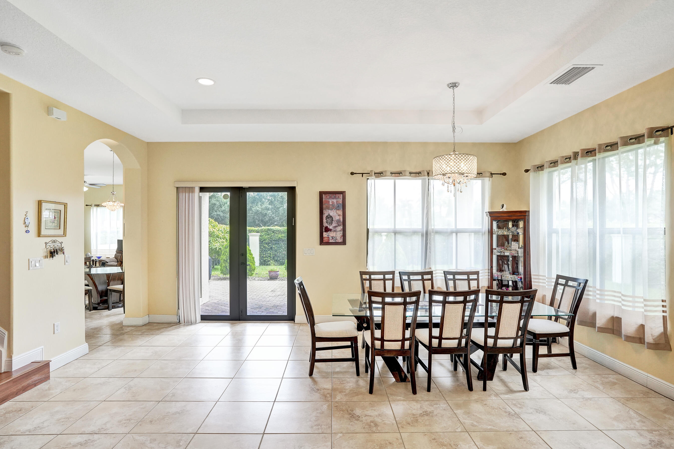 8541 NW 38th, Cooper City FL 33024