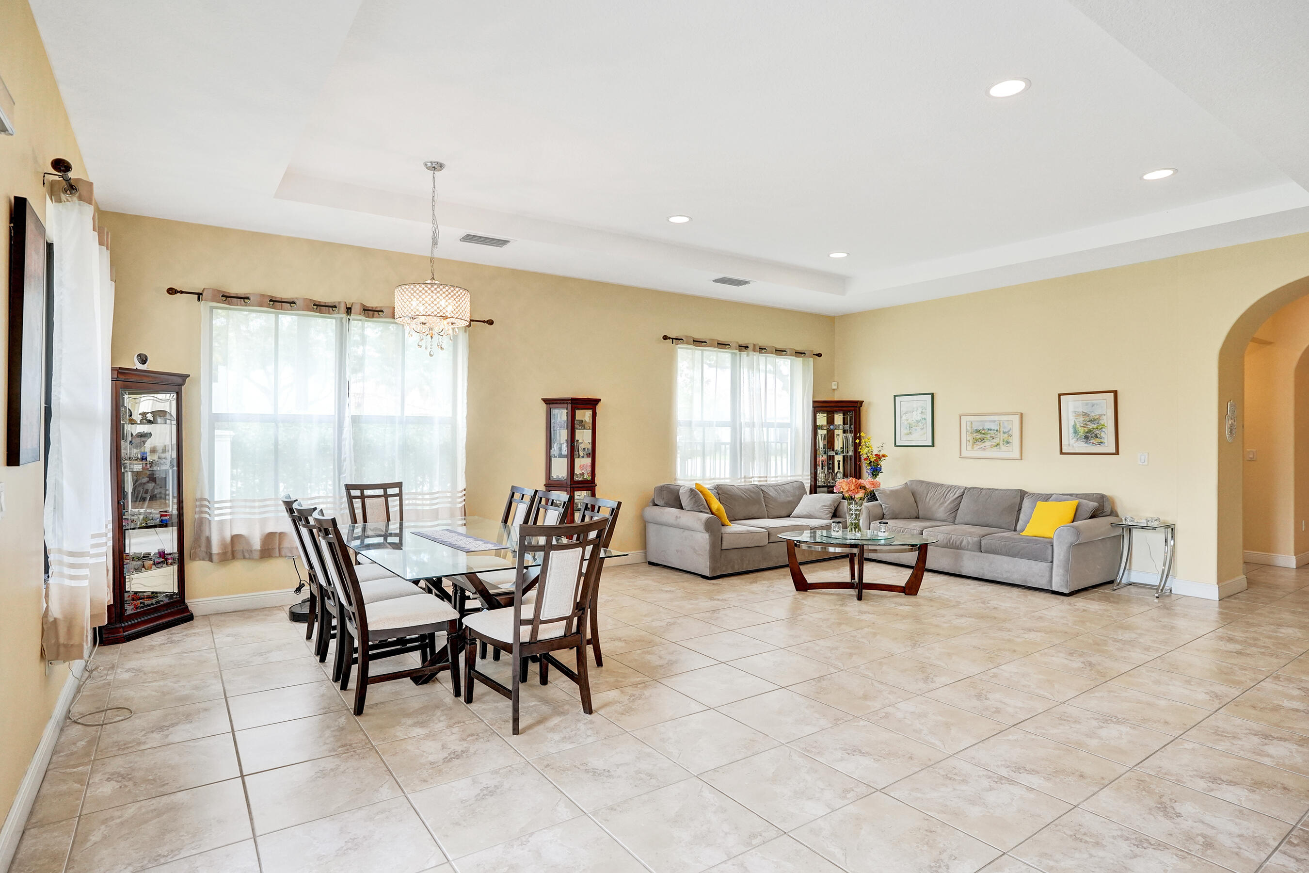 8541 NW 38th, Cooper City FL 33024