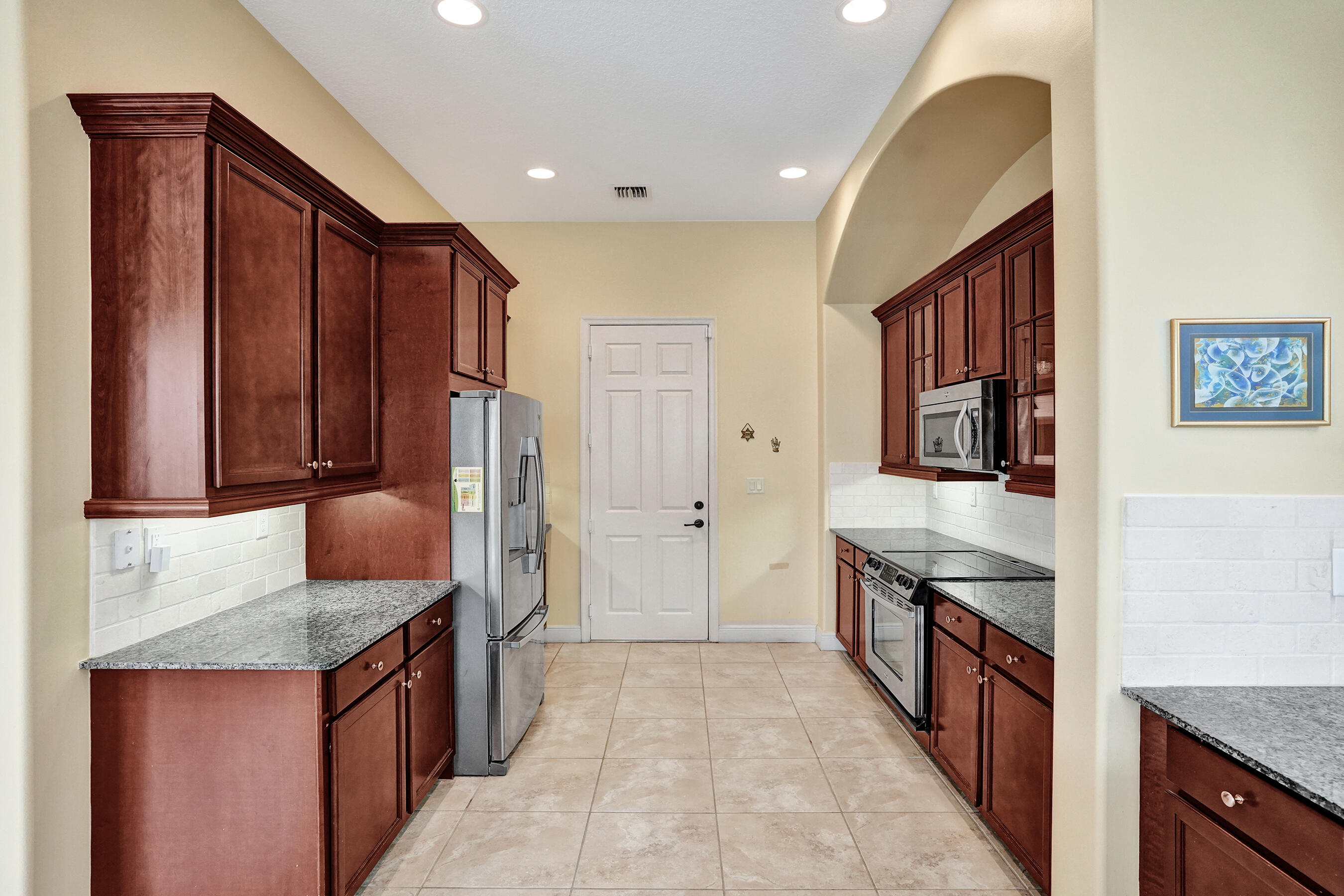 8541 NW 38th, Cooper City FL 33024