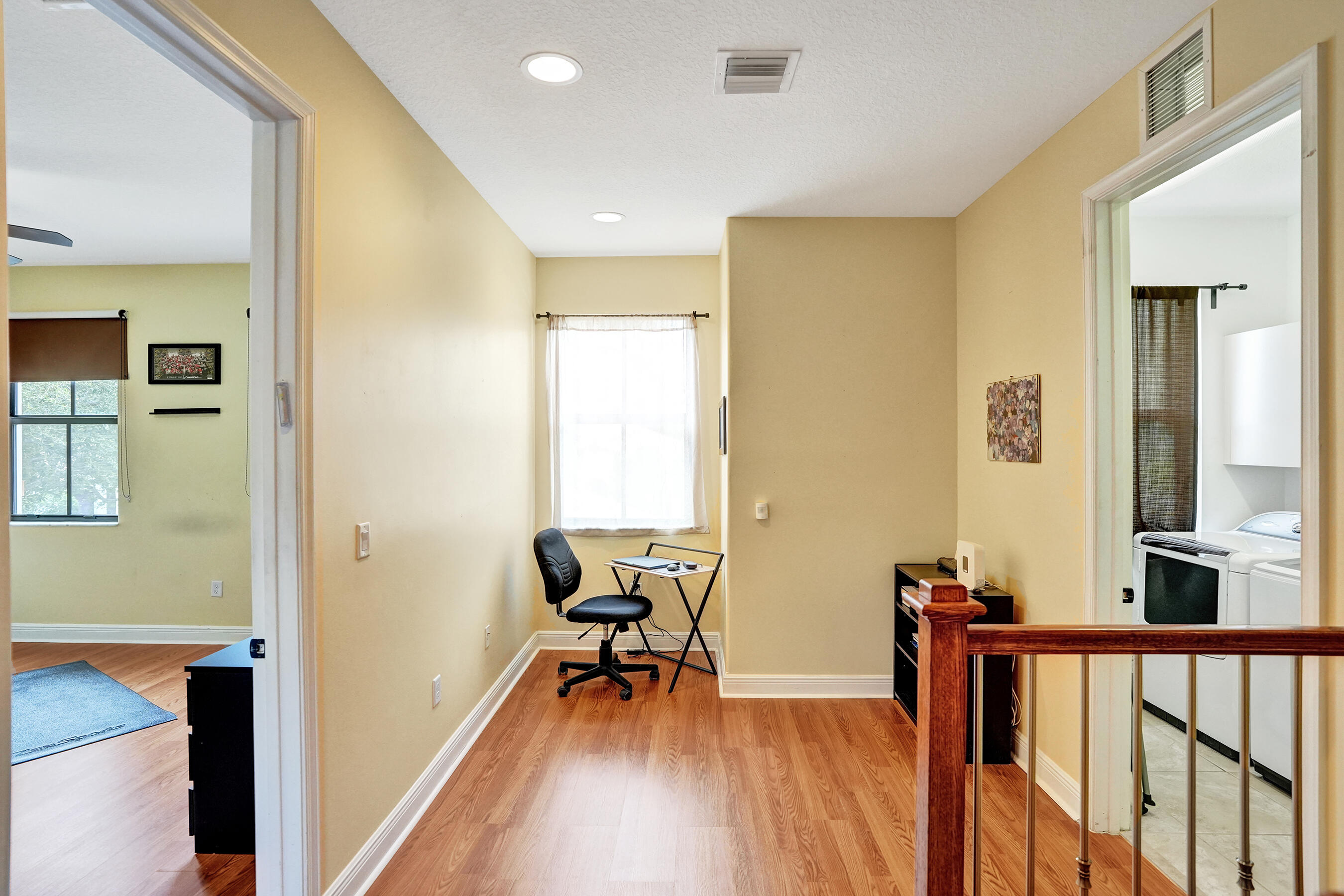 8541 NW 38th, Cooper City FL 33024