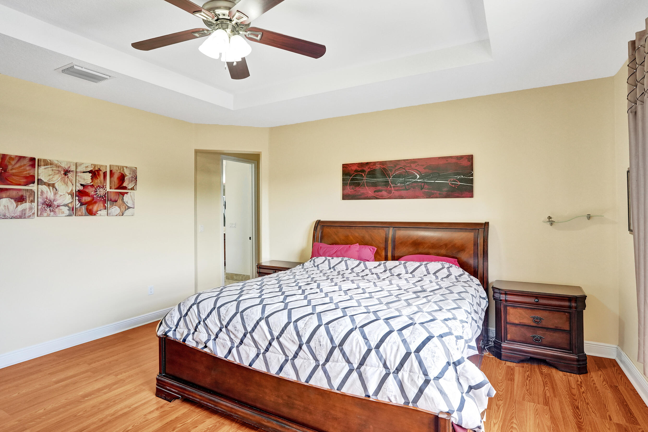8541 NW 38th, Cooper City FL 33024