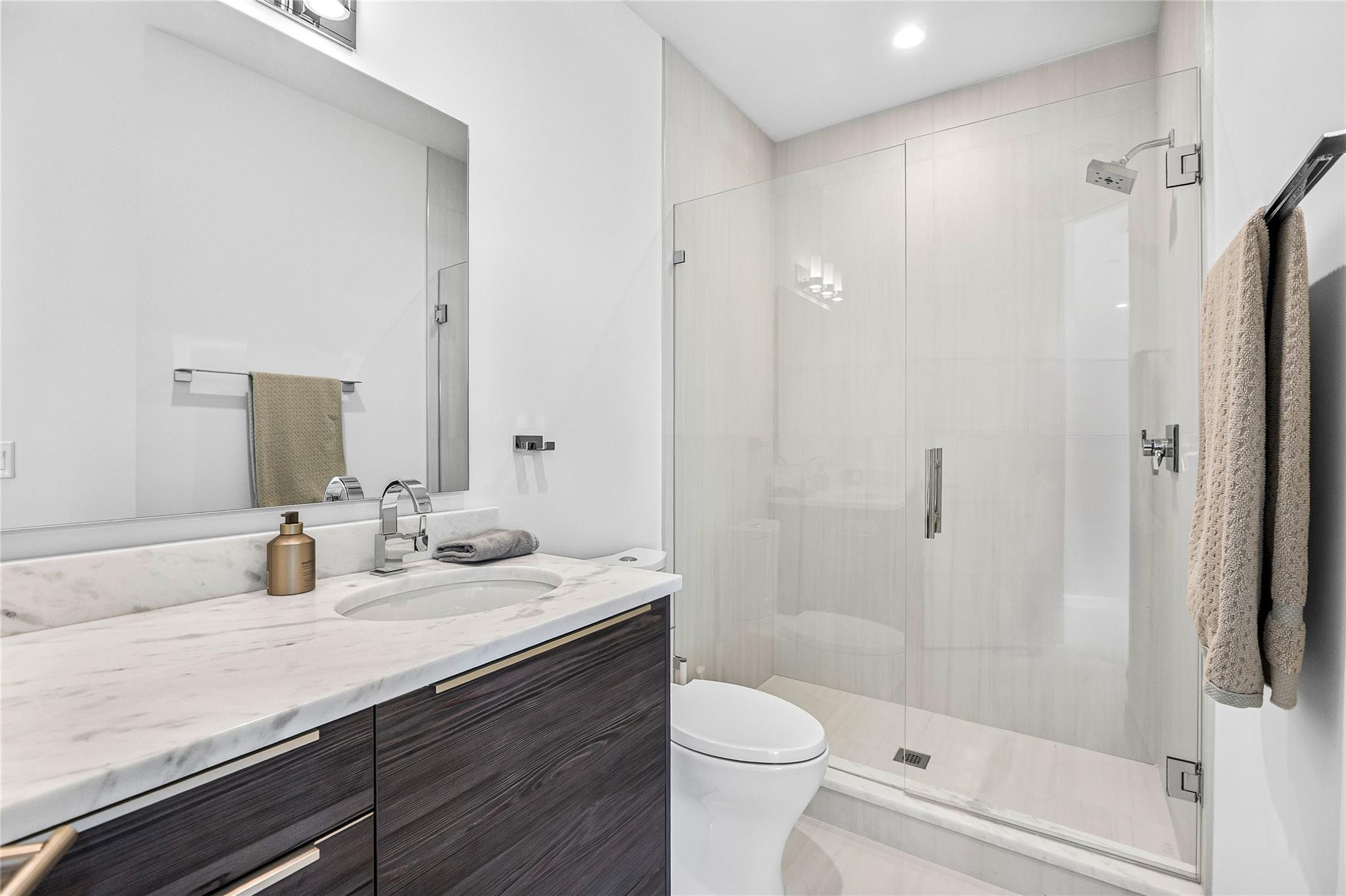 244 Garden #244, Lauderdale By The Sea FL 33308