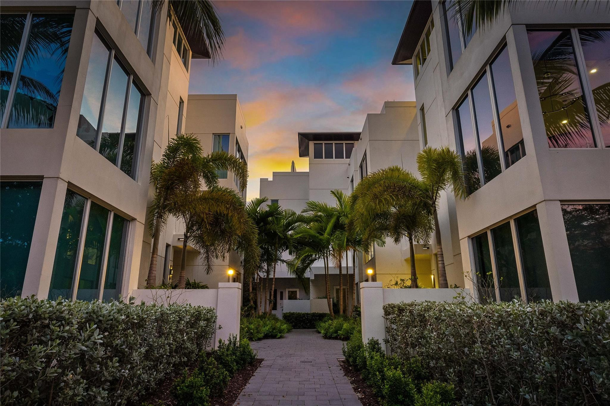 244 Garden #244, Lauderdale By The Sea FL 33308