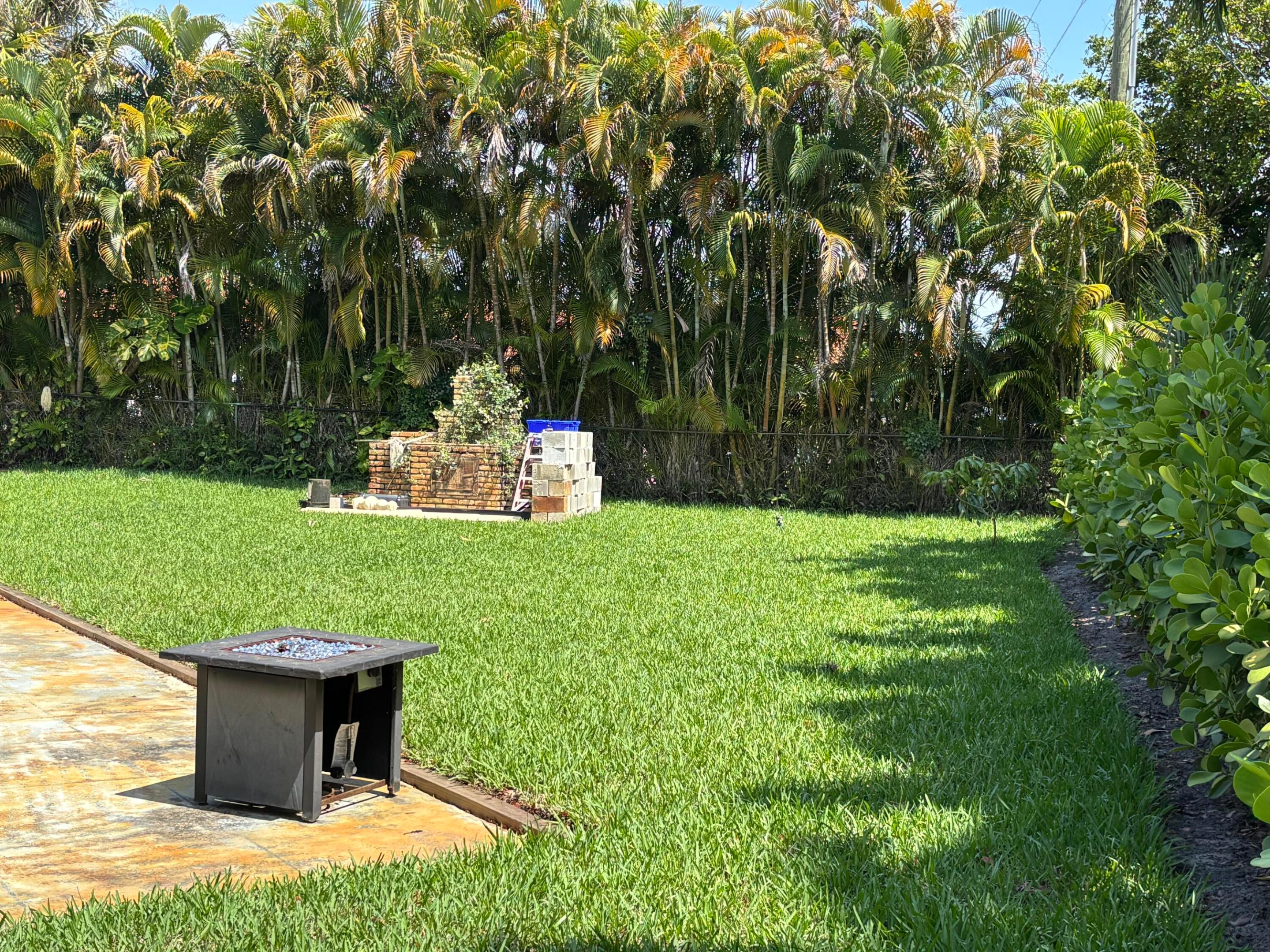 135 E Ilex, Lake Park FL 33403