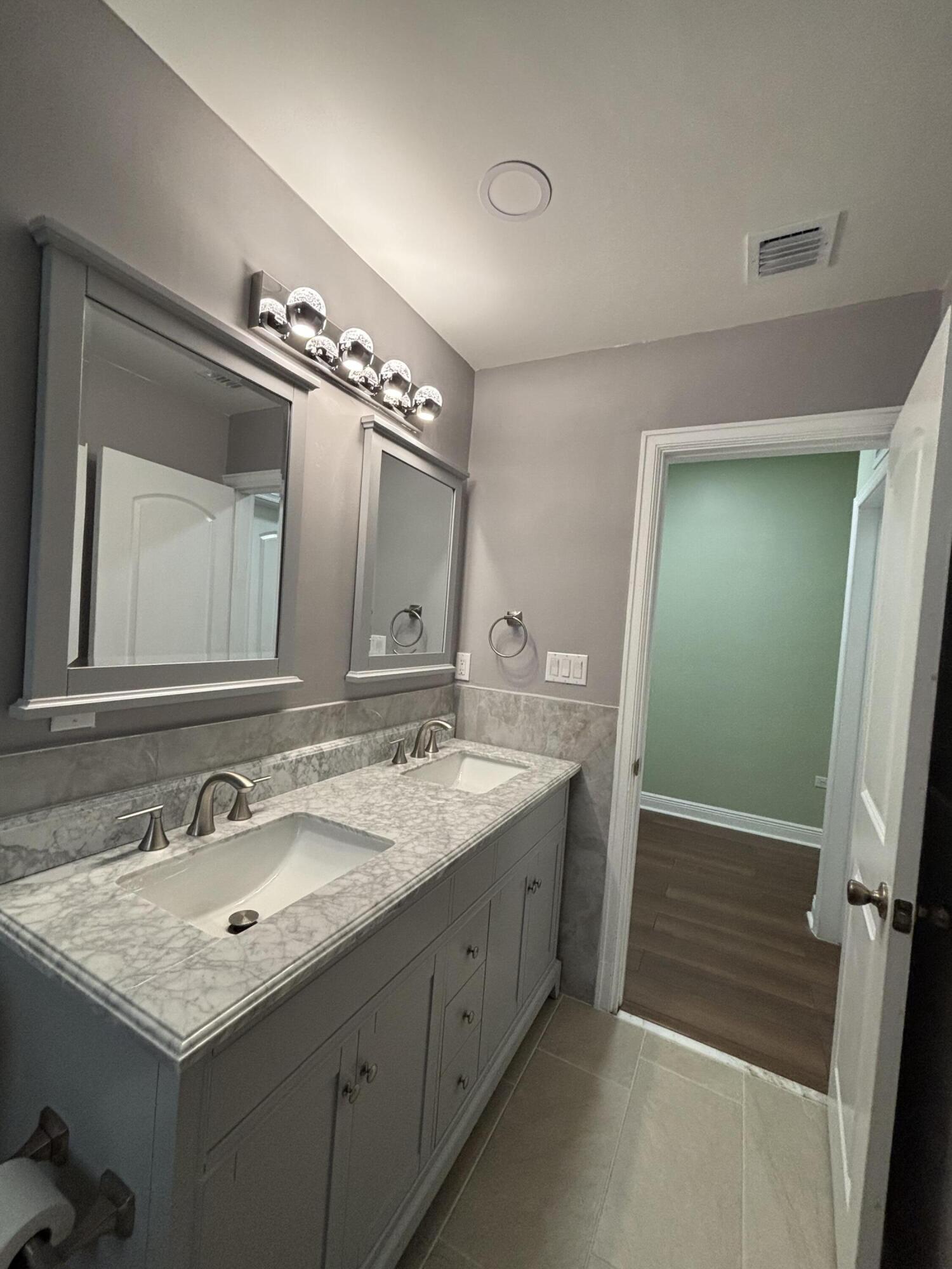 135 E Ilex, Lake Park FL 33403