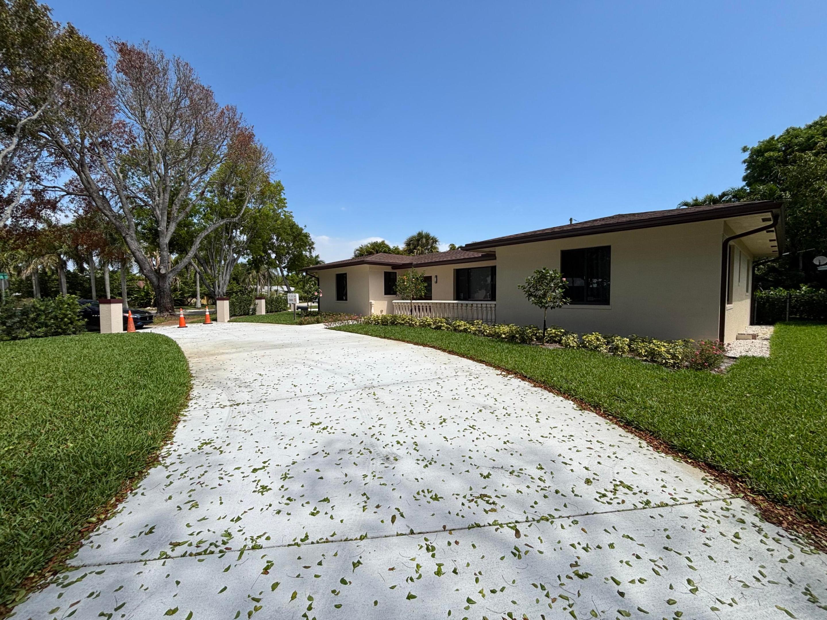135 E Ilex, Lake Park FL 33403