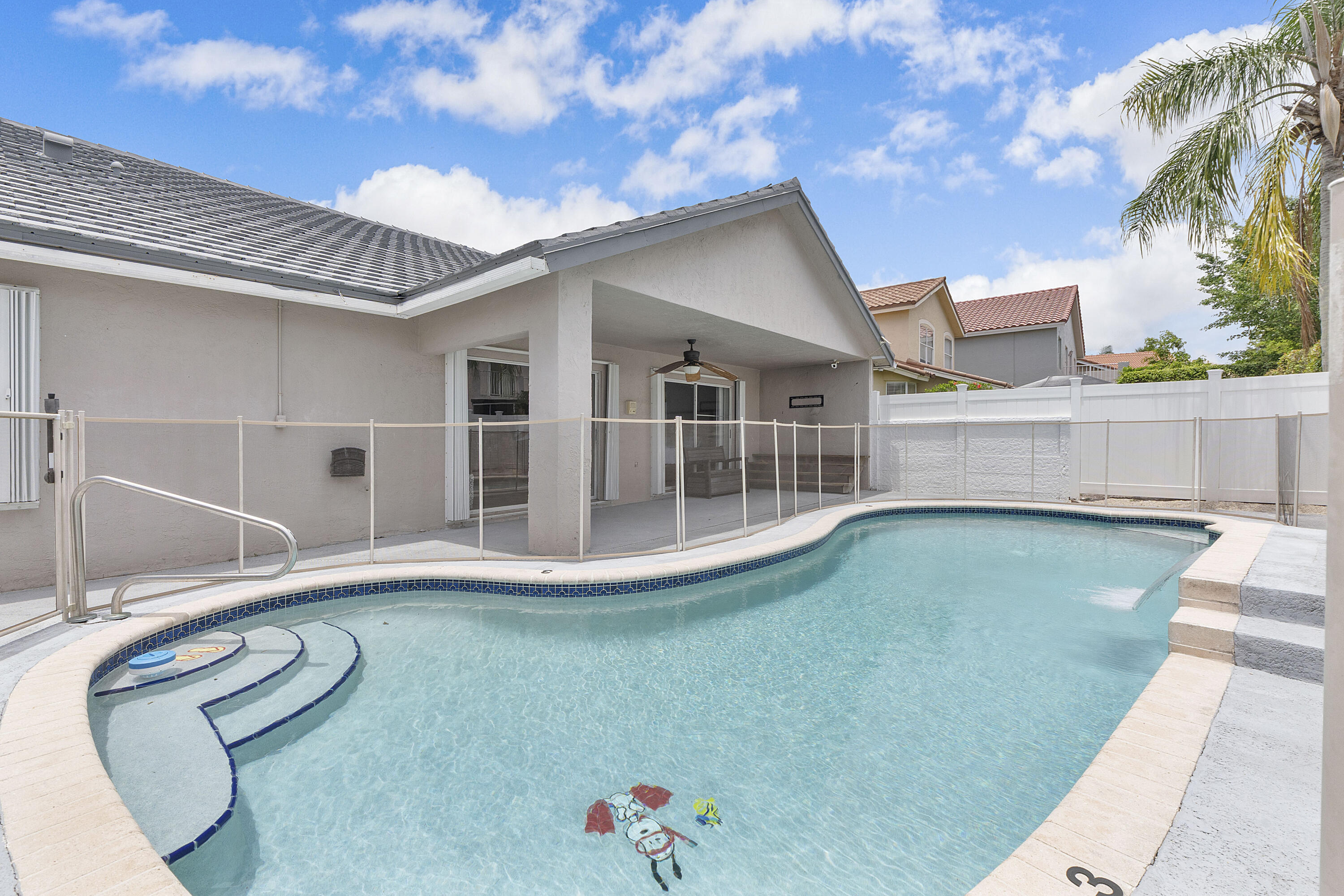 18242 Blue Lake, Boca Raton FL 33498