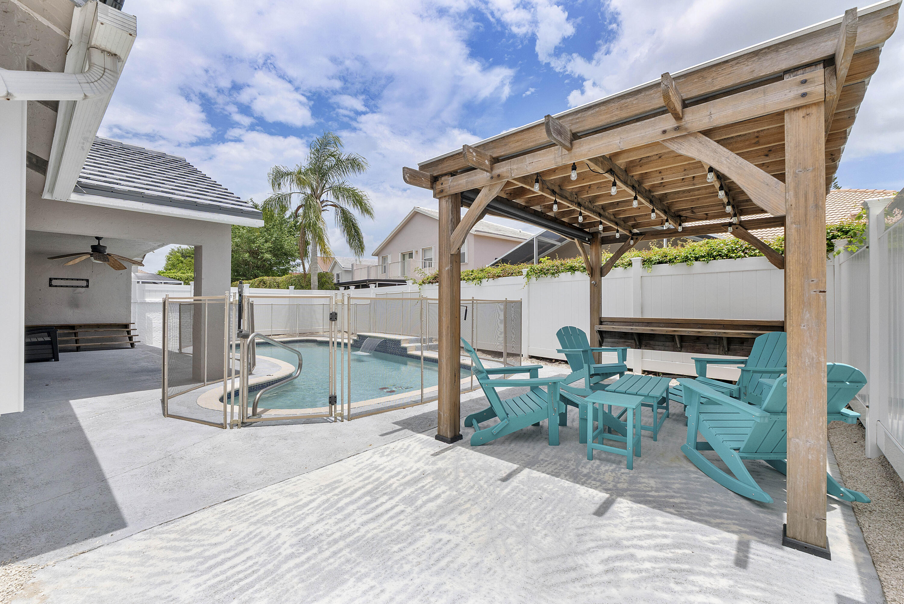 18242 Blue Lake, Boca Raton FL 33498