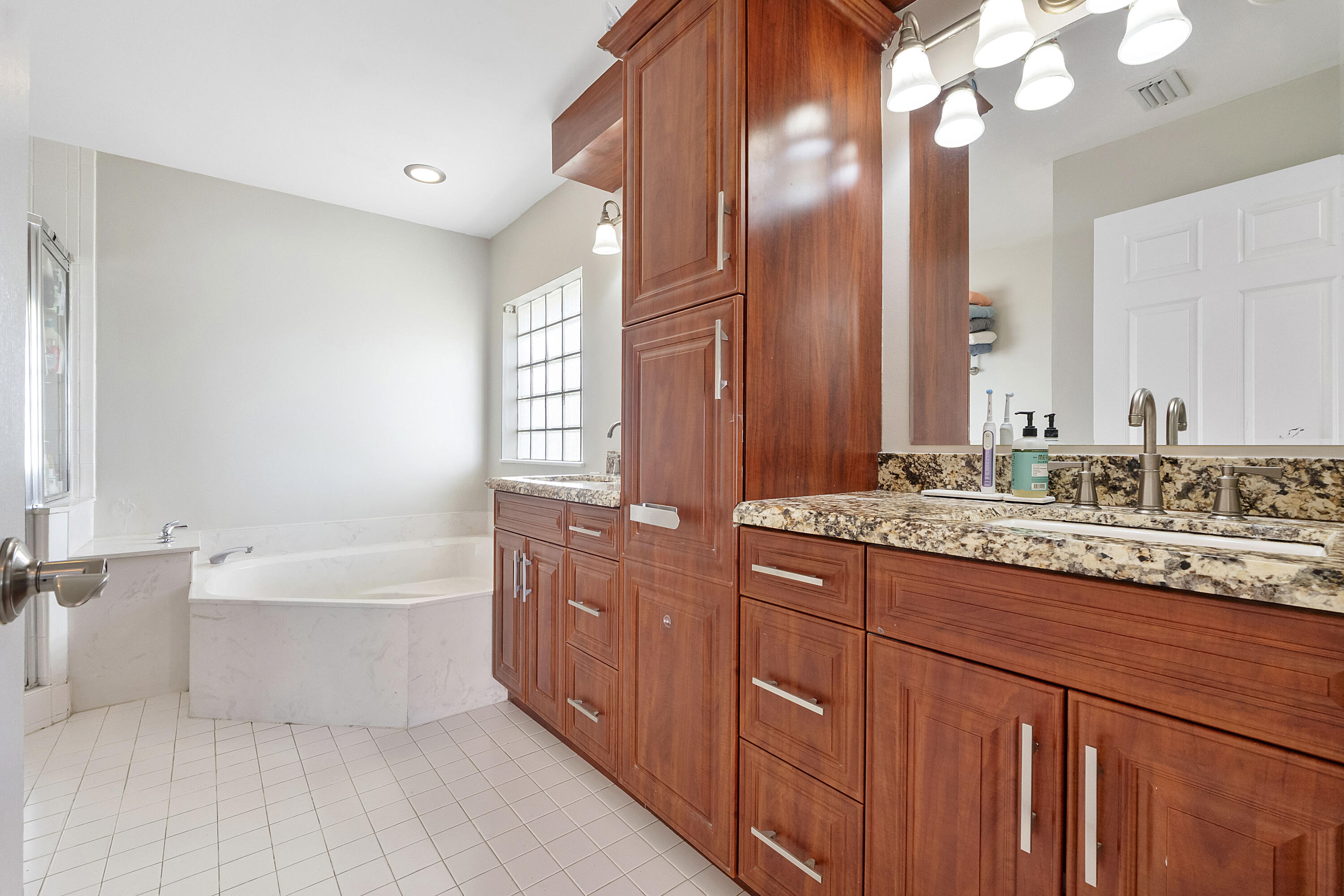 18242 Blue Lake, Boca Raton FL 33498