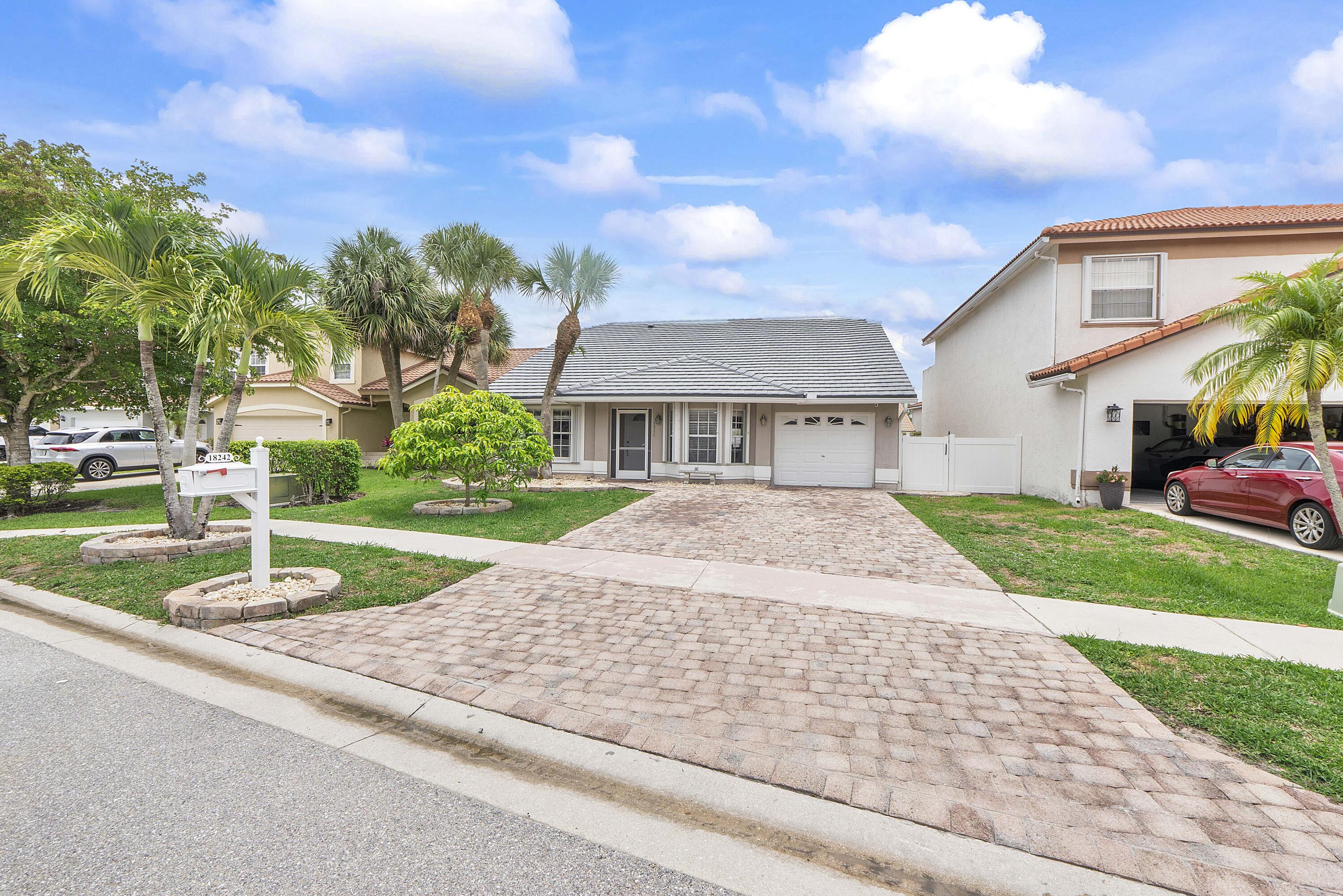 18242 Blue Lake, Boca Raton FL 33498