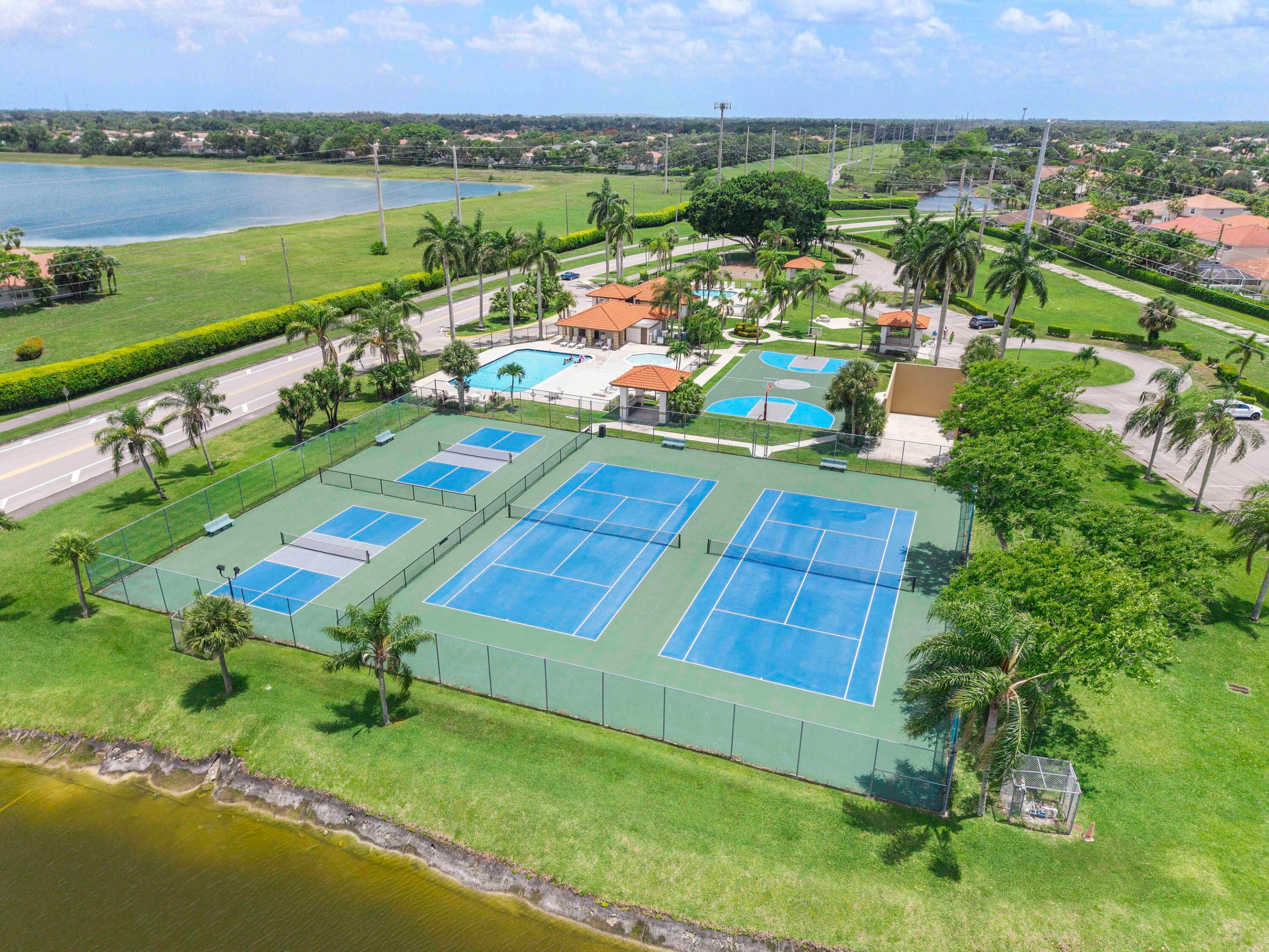 18242 Blue Lake, Boca Raton FL 33498