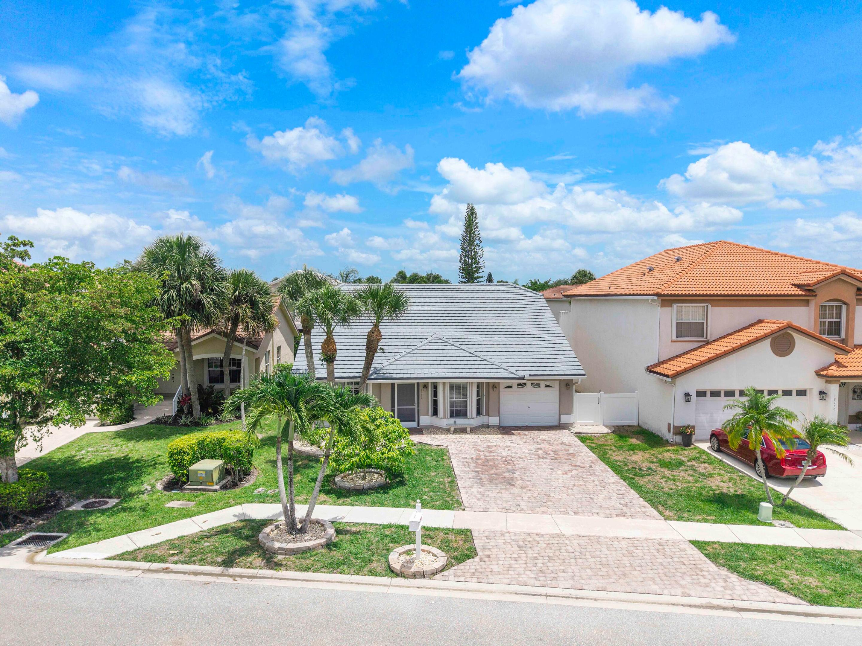 18242 Blue Lake, Boca Raton FL 33498