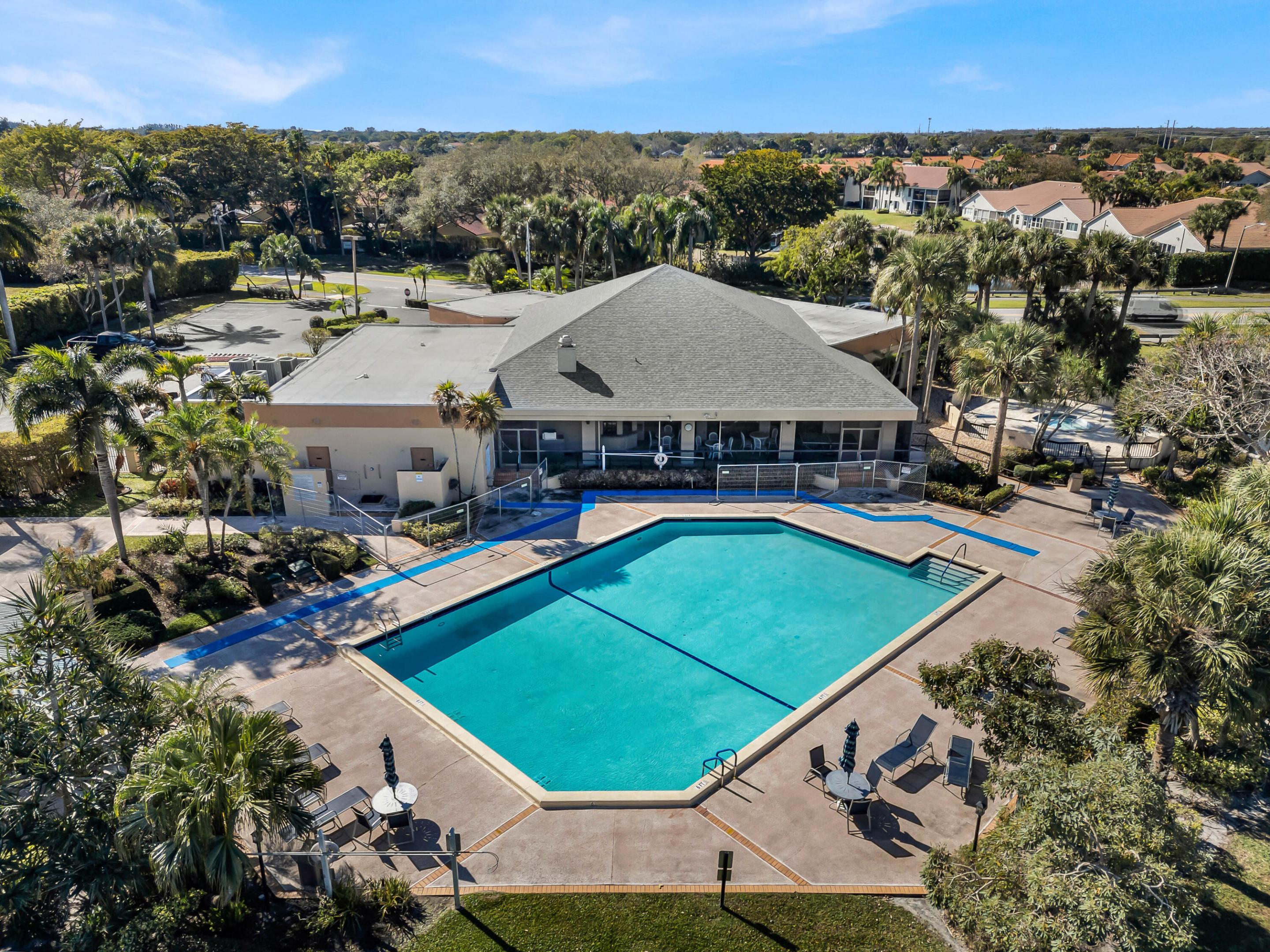 18242 Blue Lake, Boca Raton FL 33498