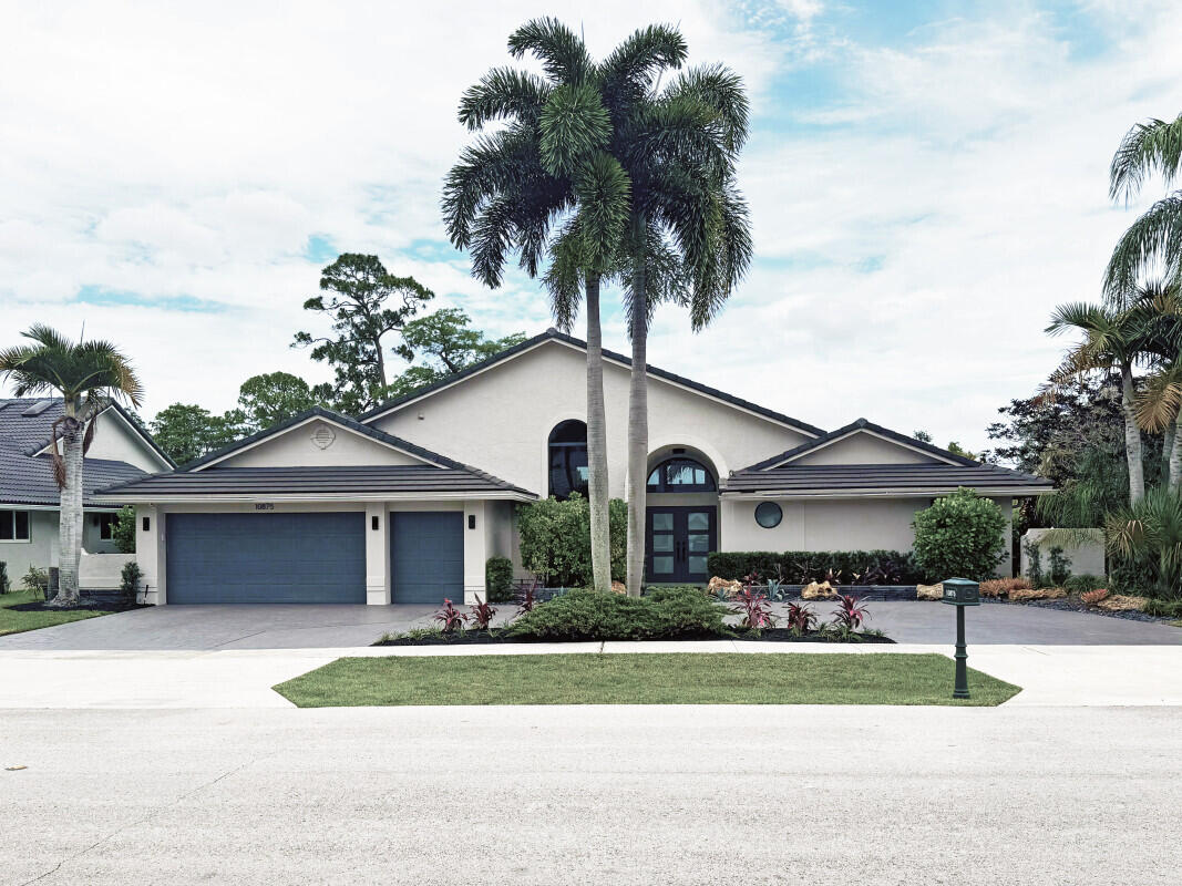 10875 Boca Woods, Boca Raton FL 33428