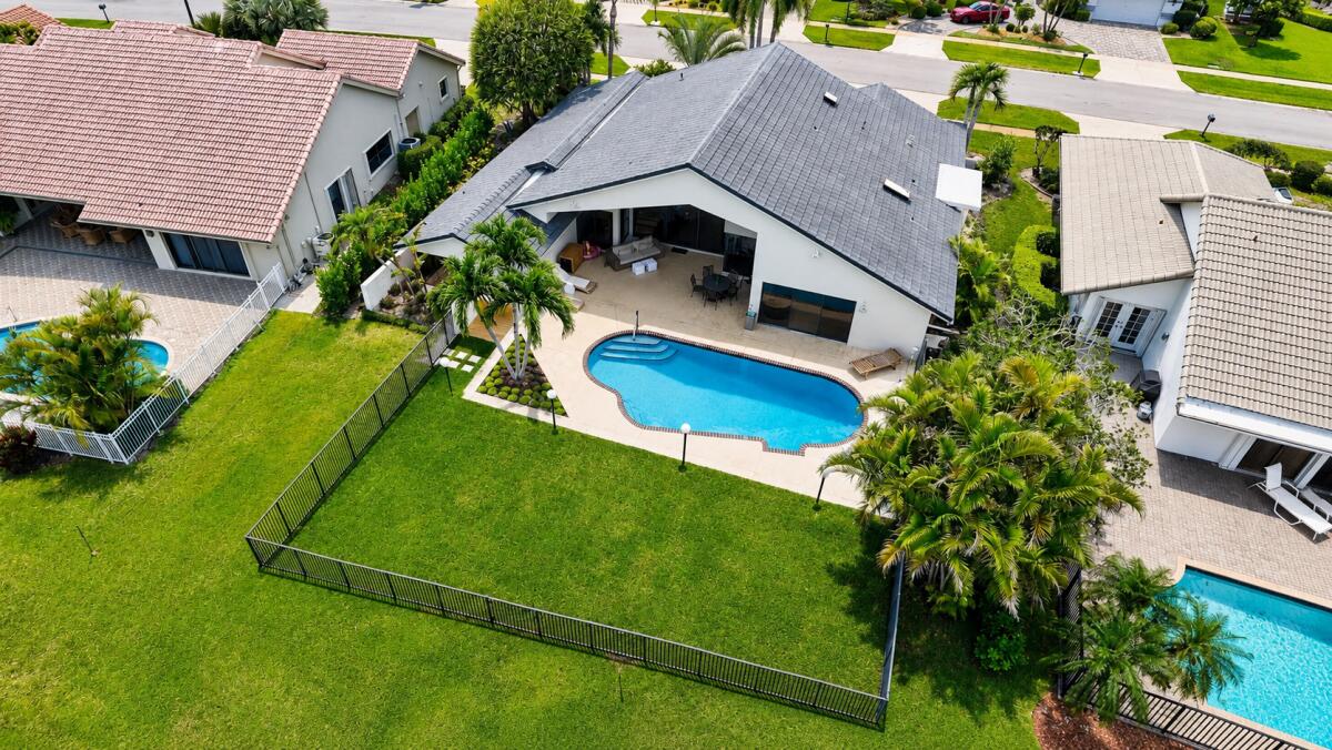 10875 Boca Woods, Boca Raton FL 33428