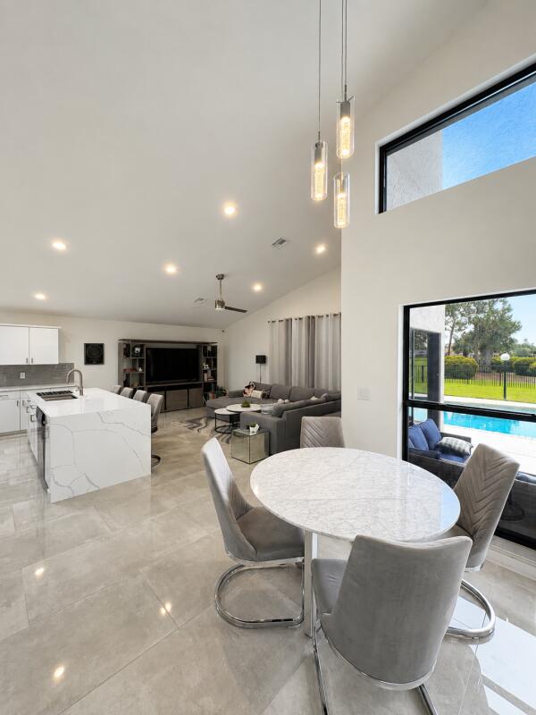 10875 Boca Woods, Boca Raton FL 33428