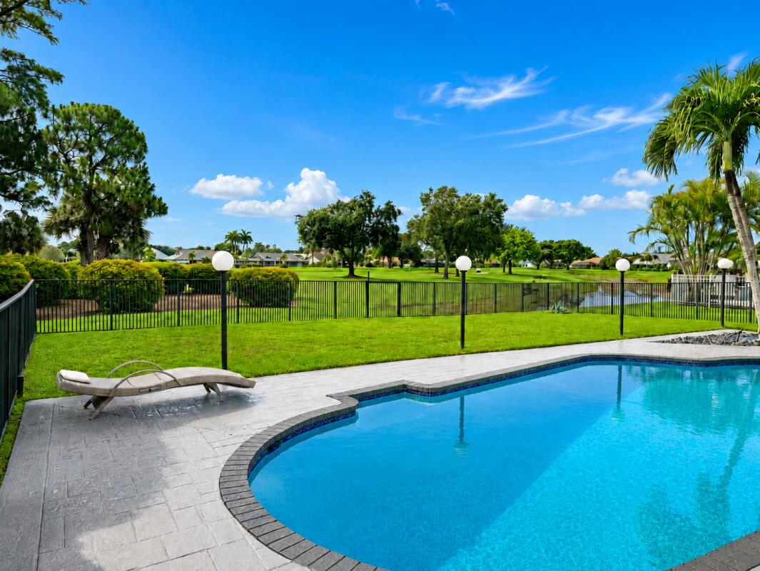 10875 Boca Woods, Boca Raton FL 33428