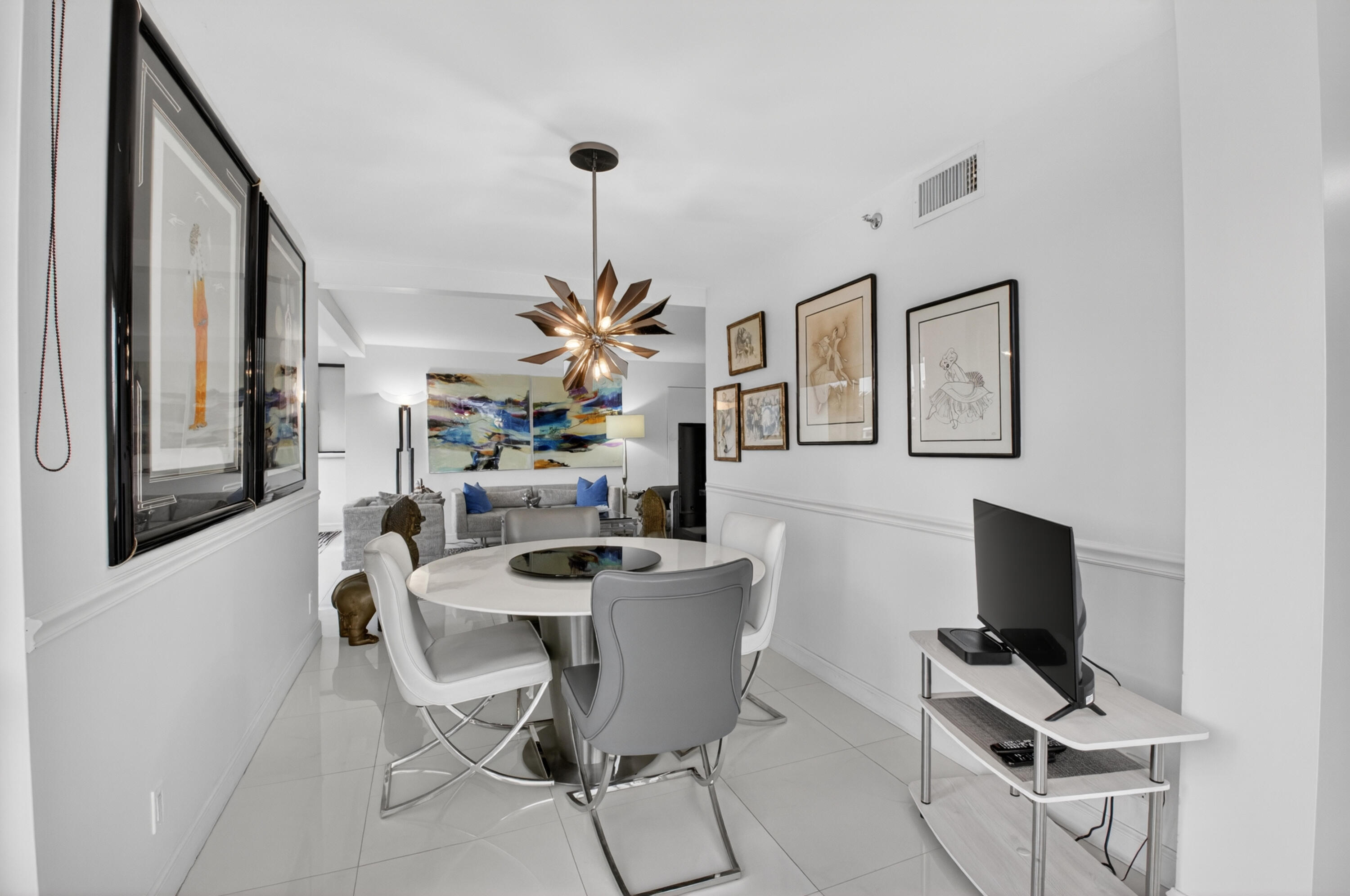 7738 Lakeside #334, Boca Raton FL 33434