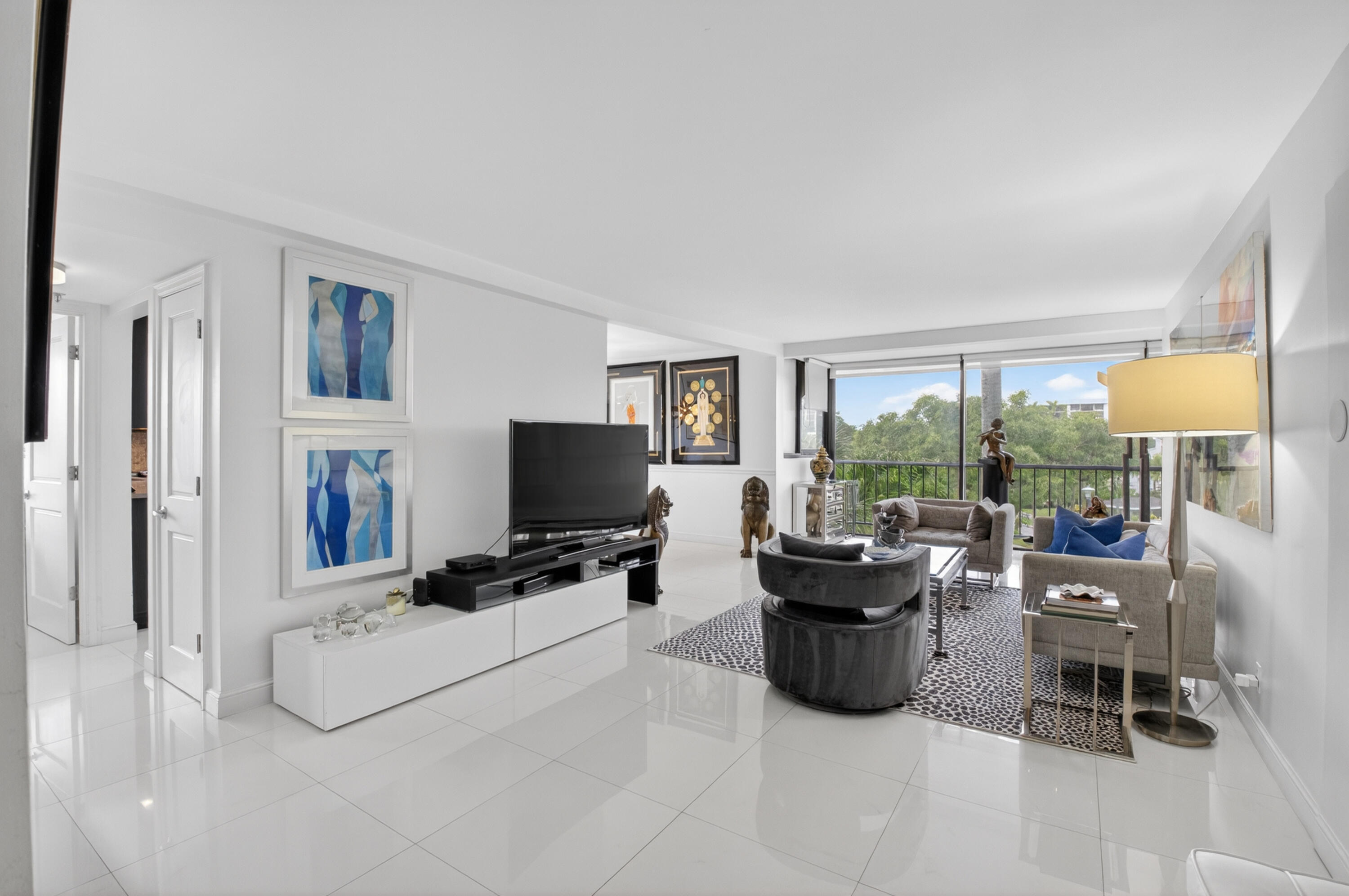 7738 Lakeside #334, Boca Raton FL 33434