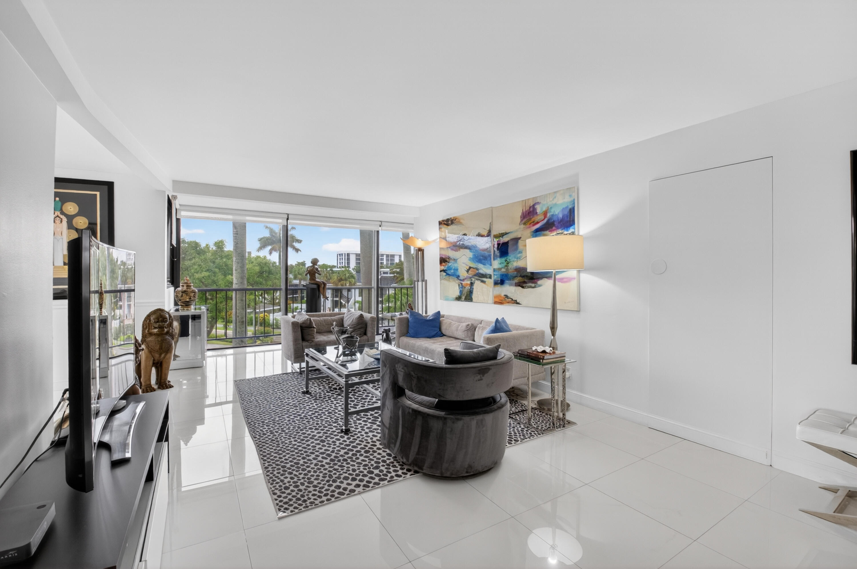7738 Lakeside #334, Boca Raton FL 33434