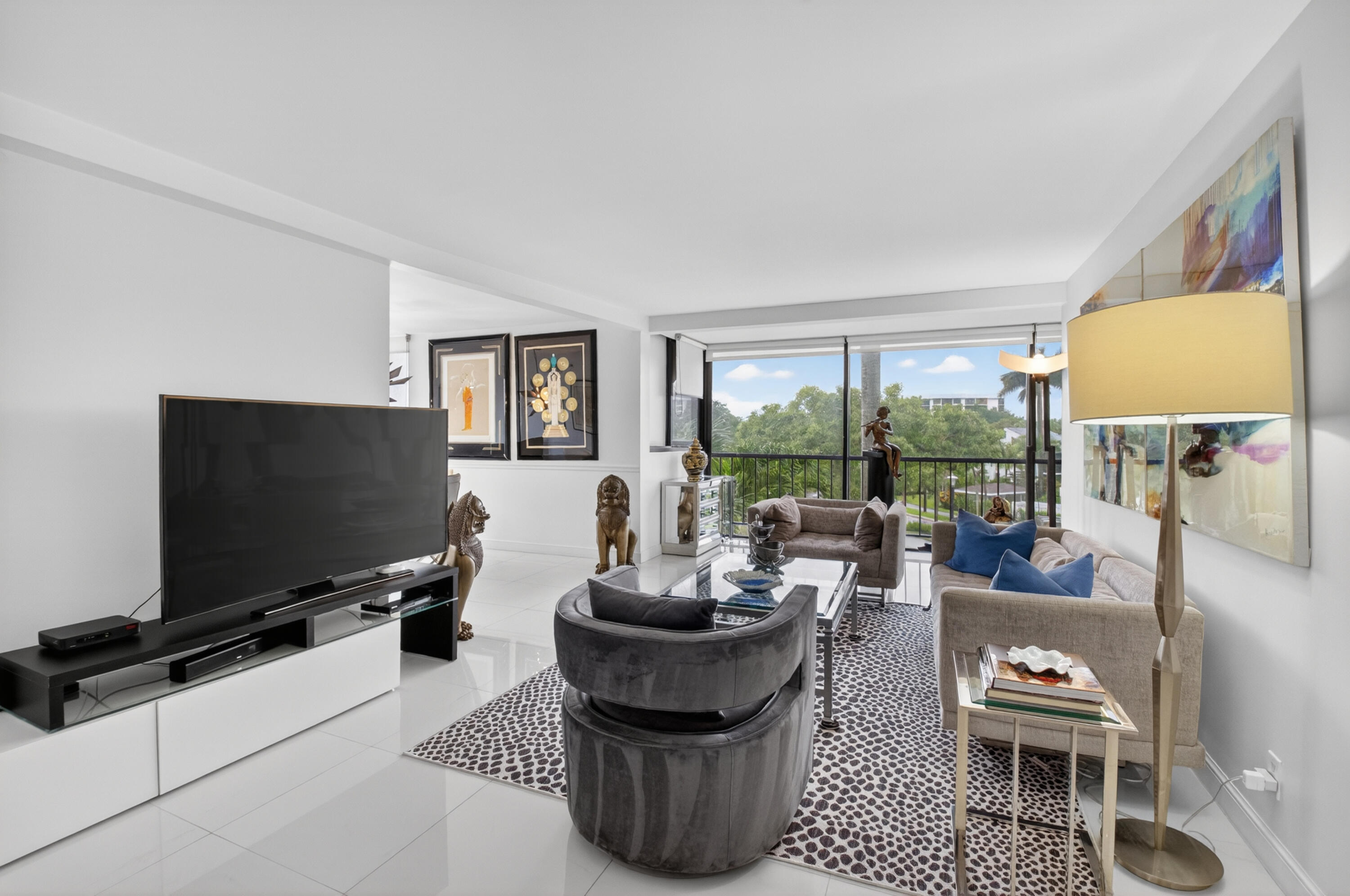 7738 Lakeside #334, Boca Raton FL 33434