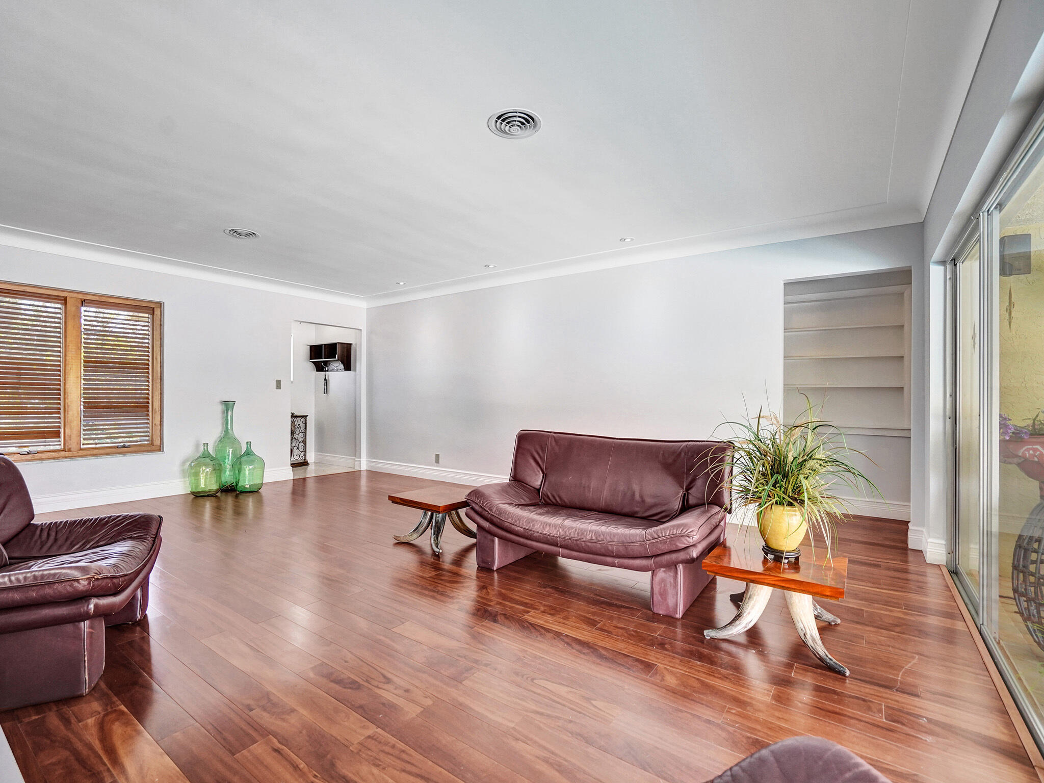 3811 NE 26th, Lighthouse Point FL 33064
