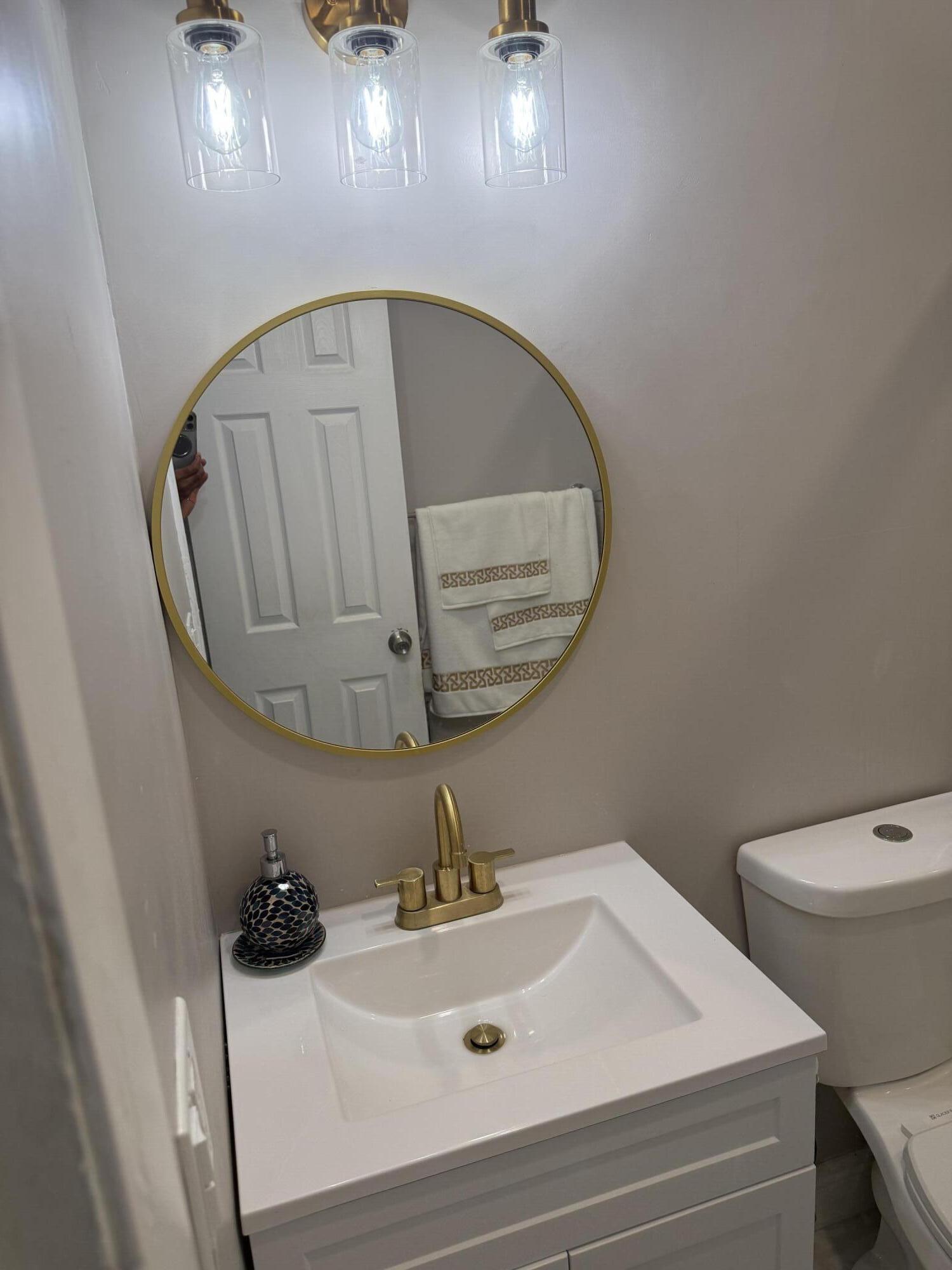 4150 NW 26th, Lauderhill FL 33313
