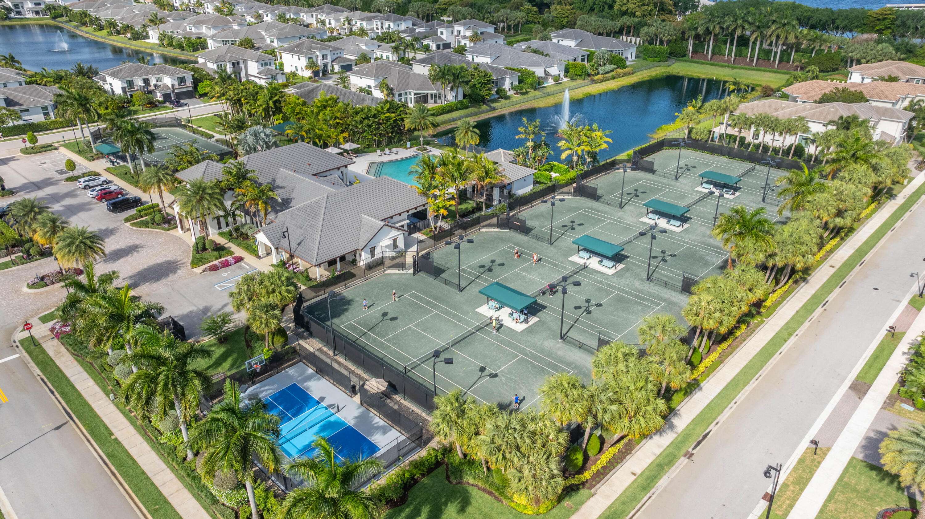 6903 NW 28th, Boca Raton FL 33496