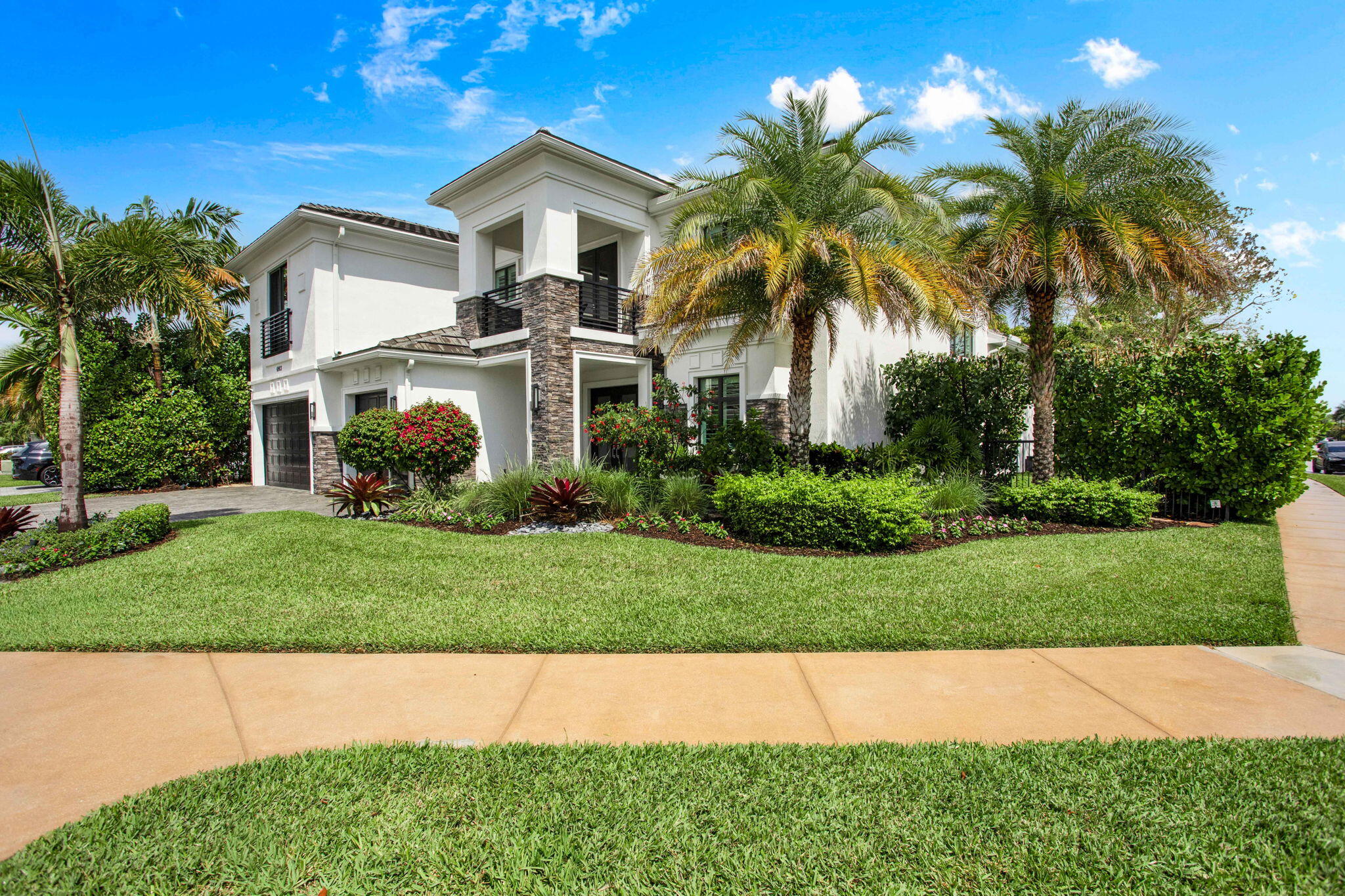 6903 NW 28th, Boca Raton FL 33496