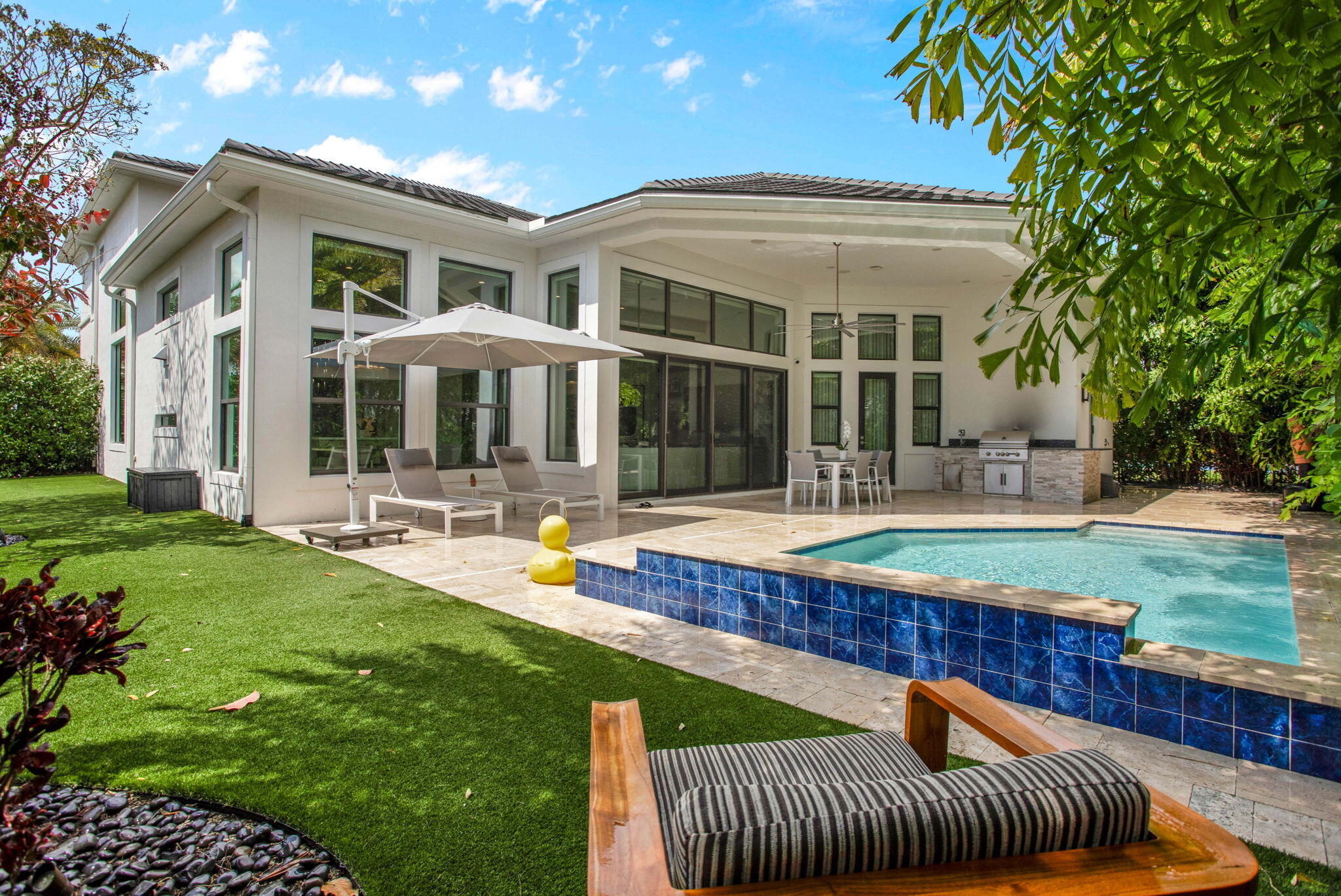 6903 NW 28th, Boca Raton FL 33496