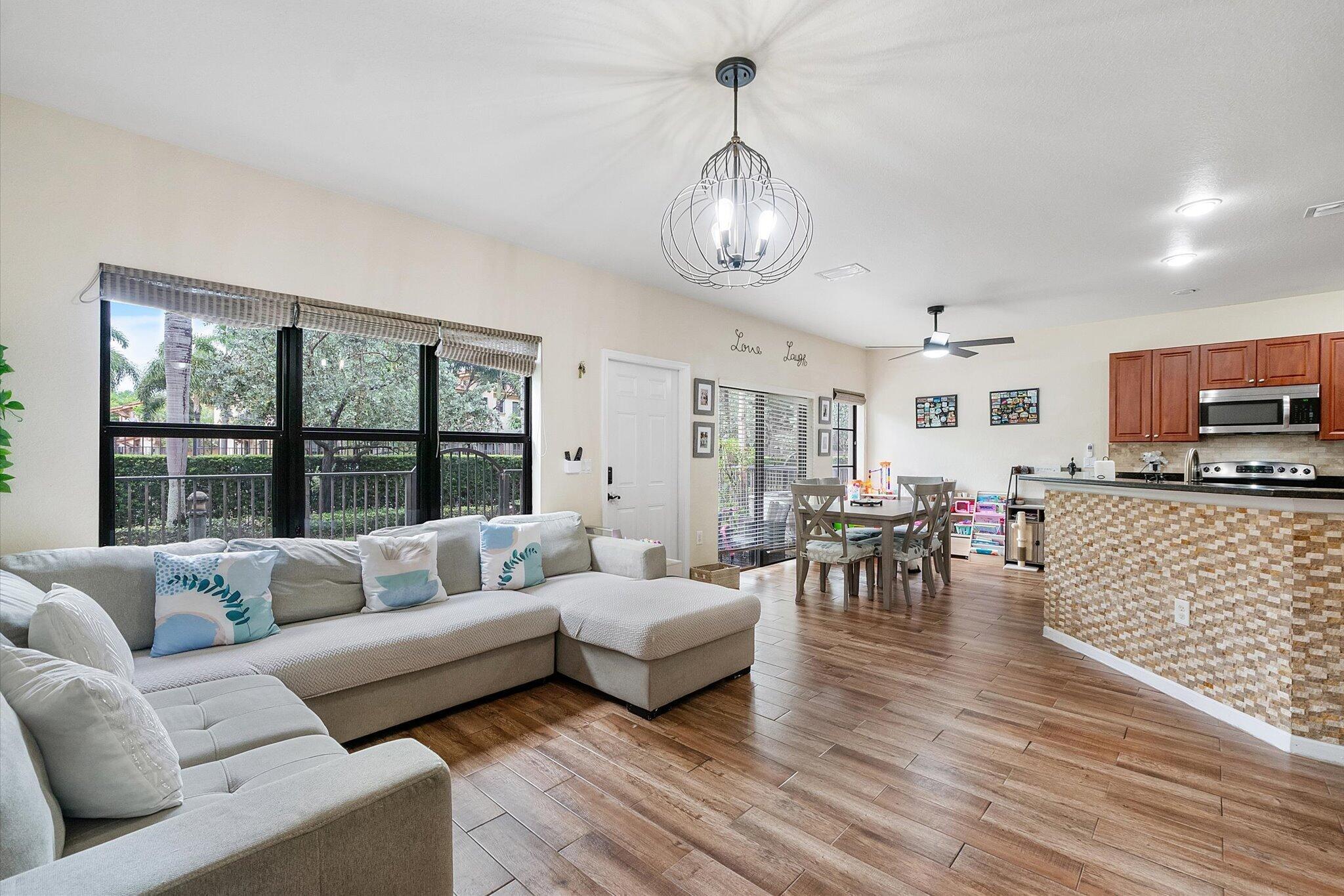 4755 Cypress #4755, Coconut Creek FL 33073