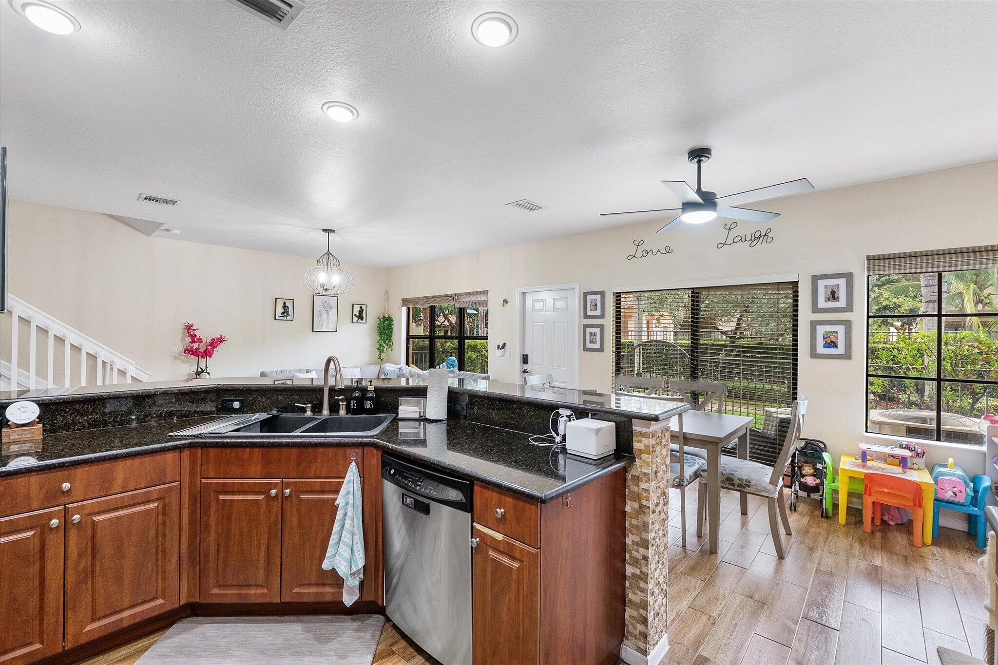 4755 Cypress #4755, Coconut Creek FL 33073