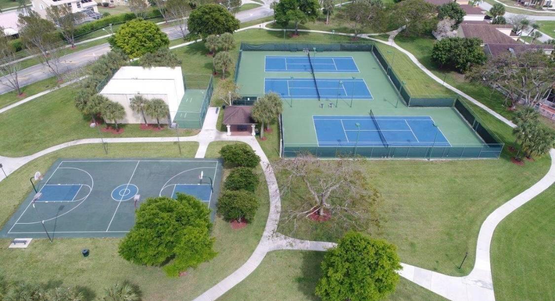 9785 Ridge Creek, Boca Raton FL 33496