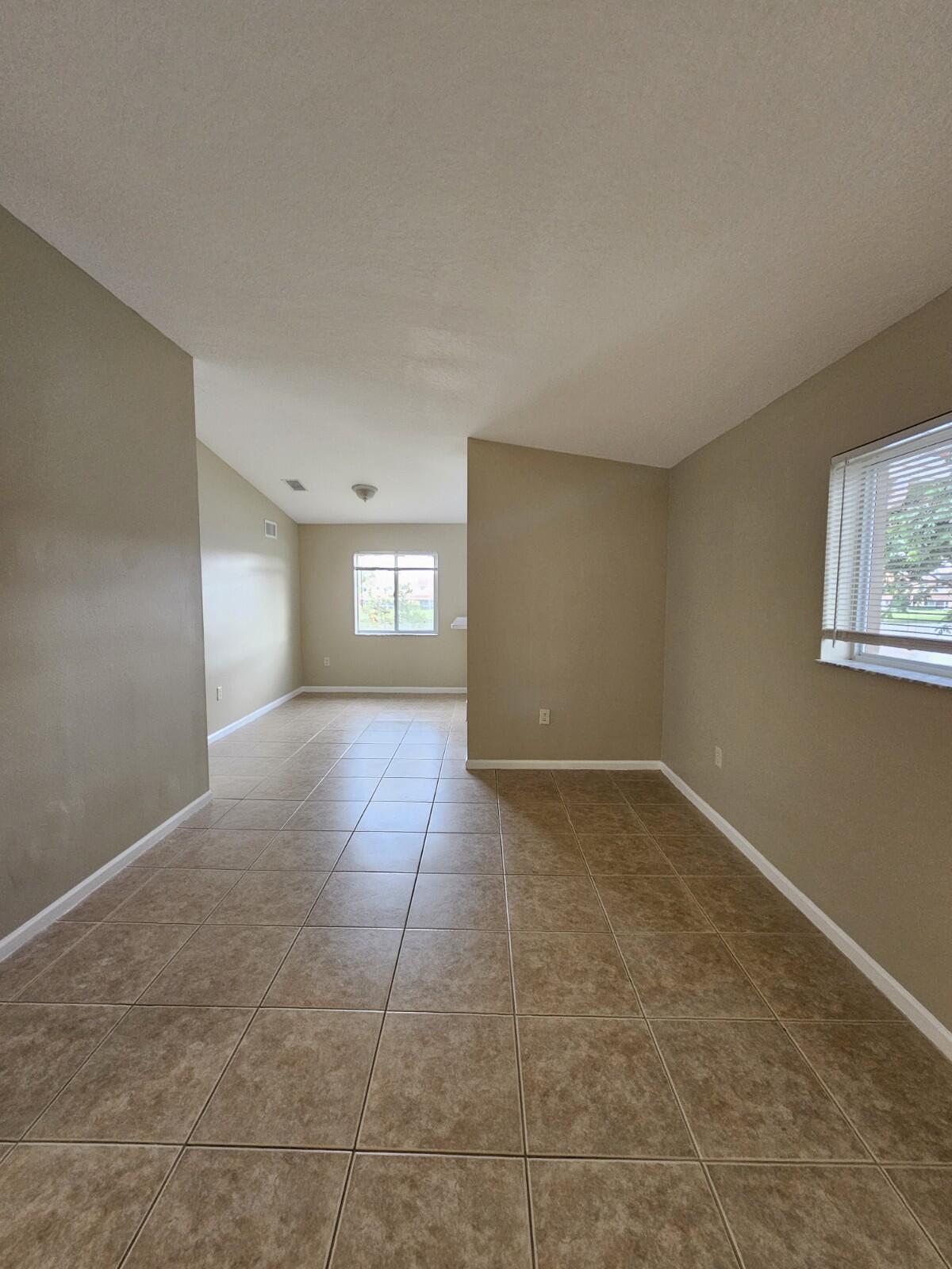 3490 Briar Bay #206, West Palm Beach FL 33411