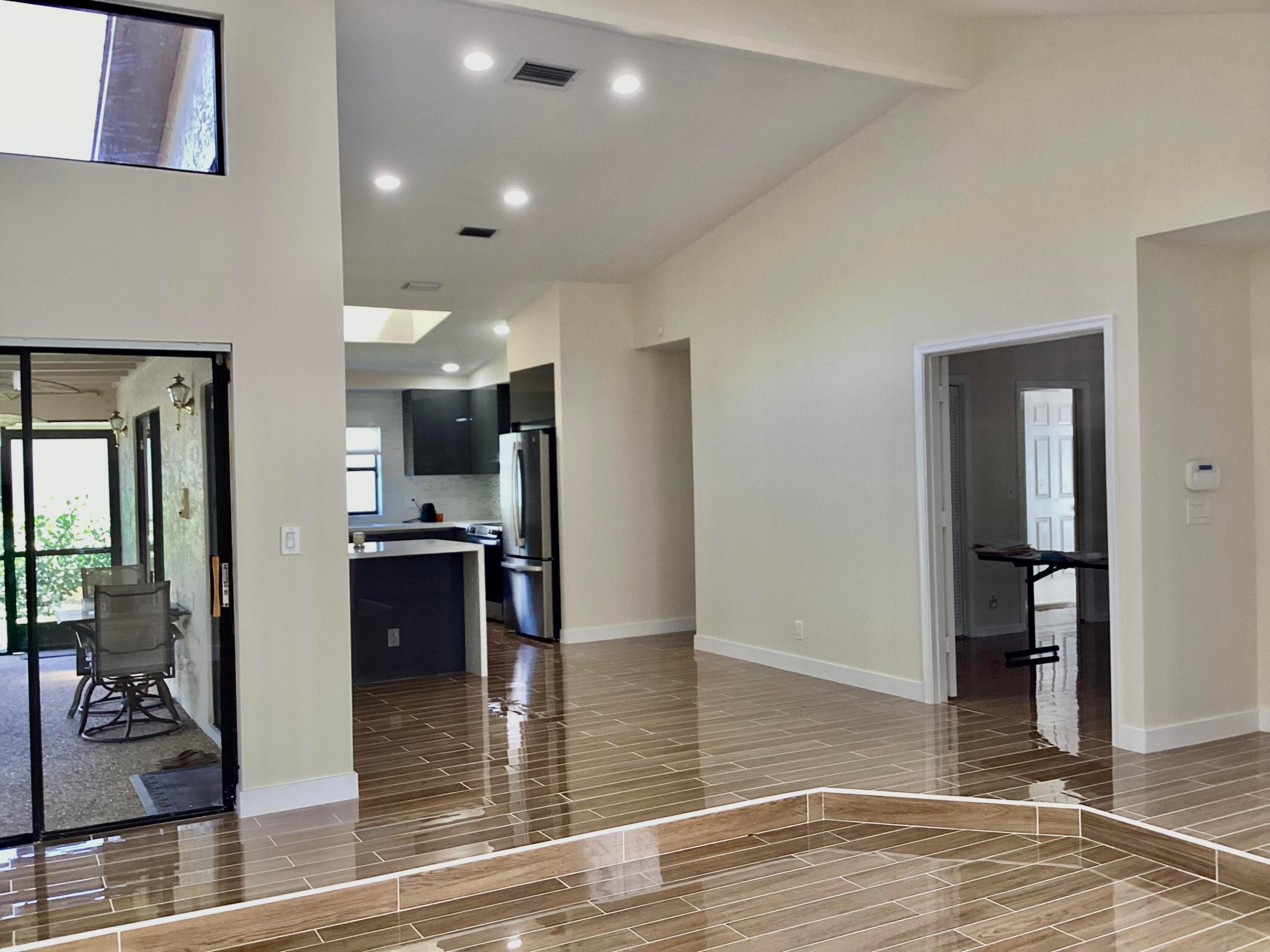 8895 Old Pine, Boca Raton FL 33433