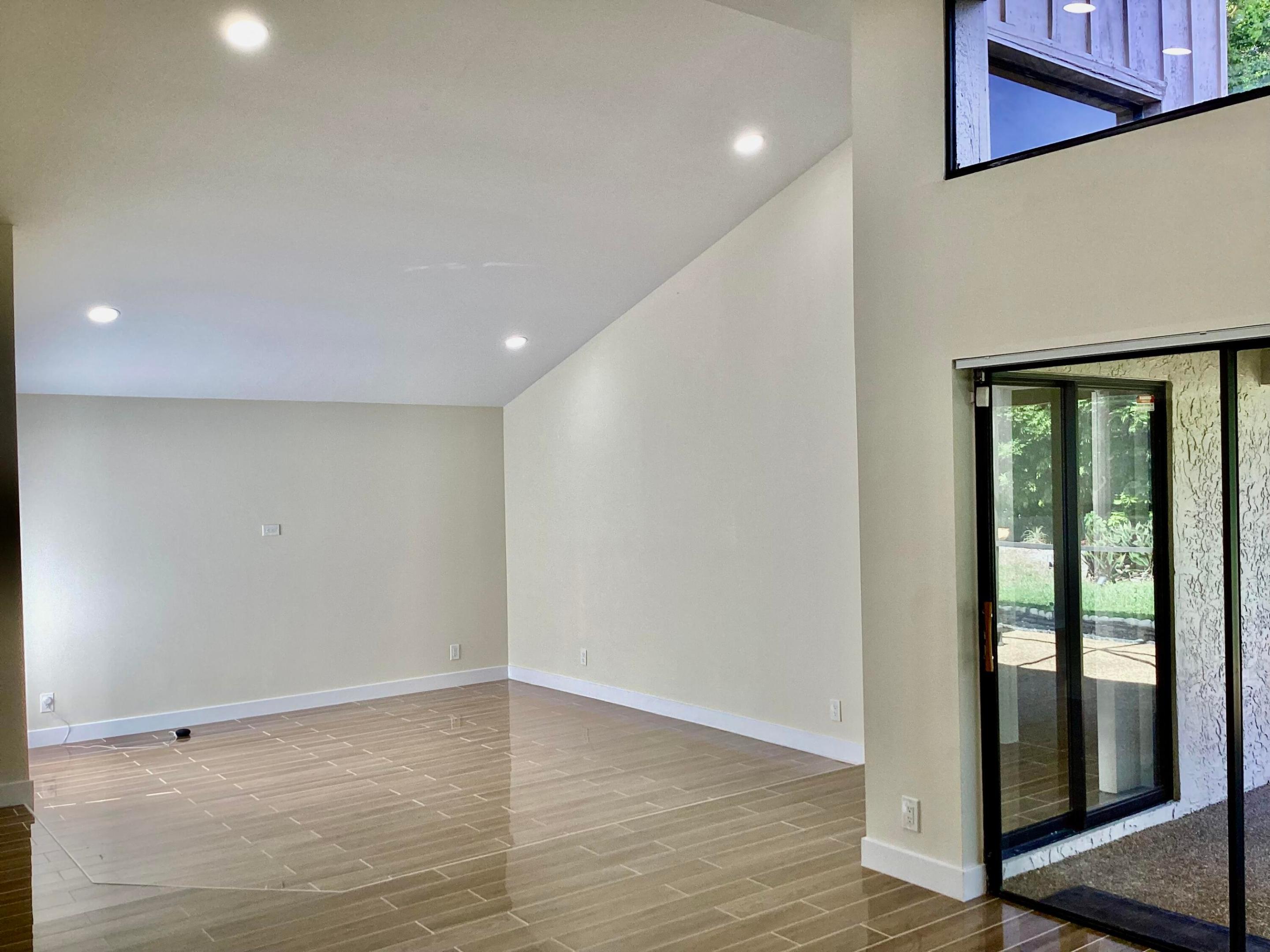 8895 Old Pine, Boca Raton FL 33433