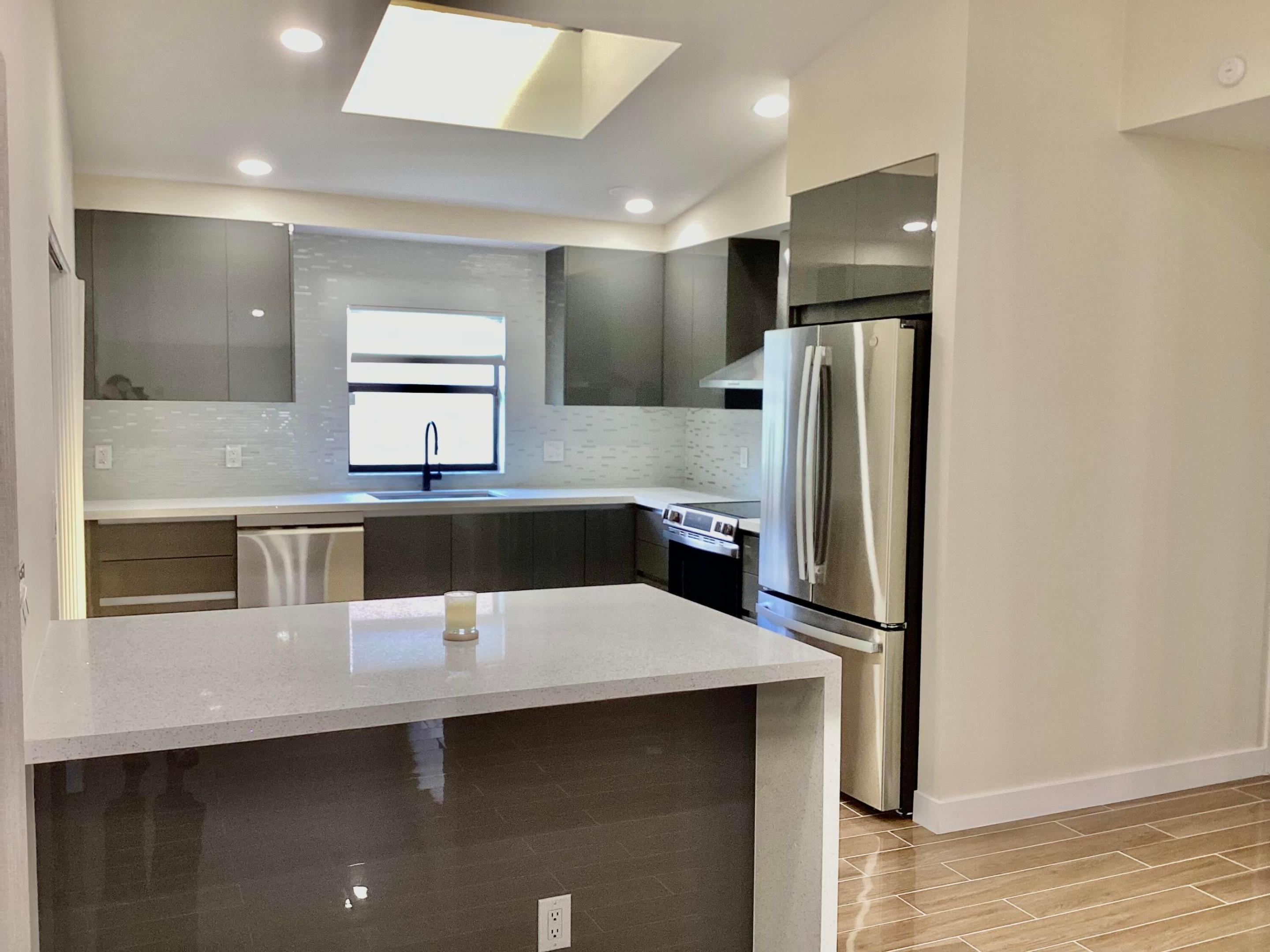 8895 Old Pine, Boca Raton FL 33433