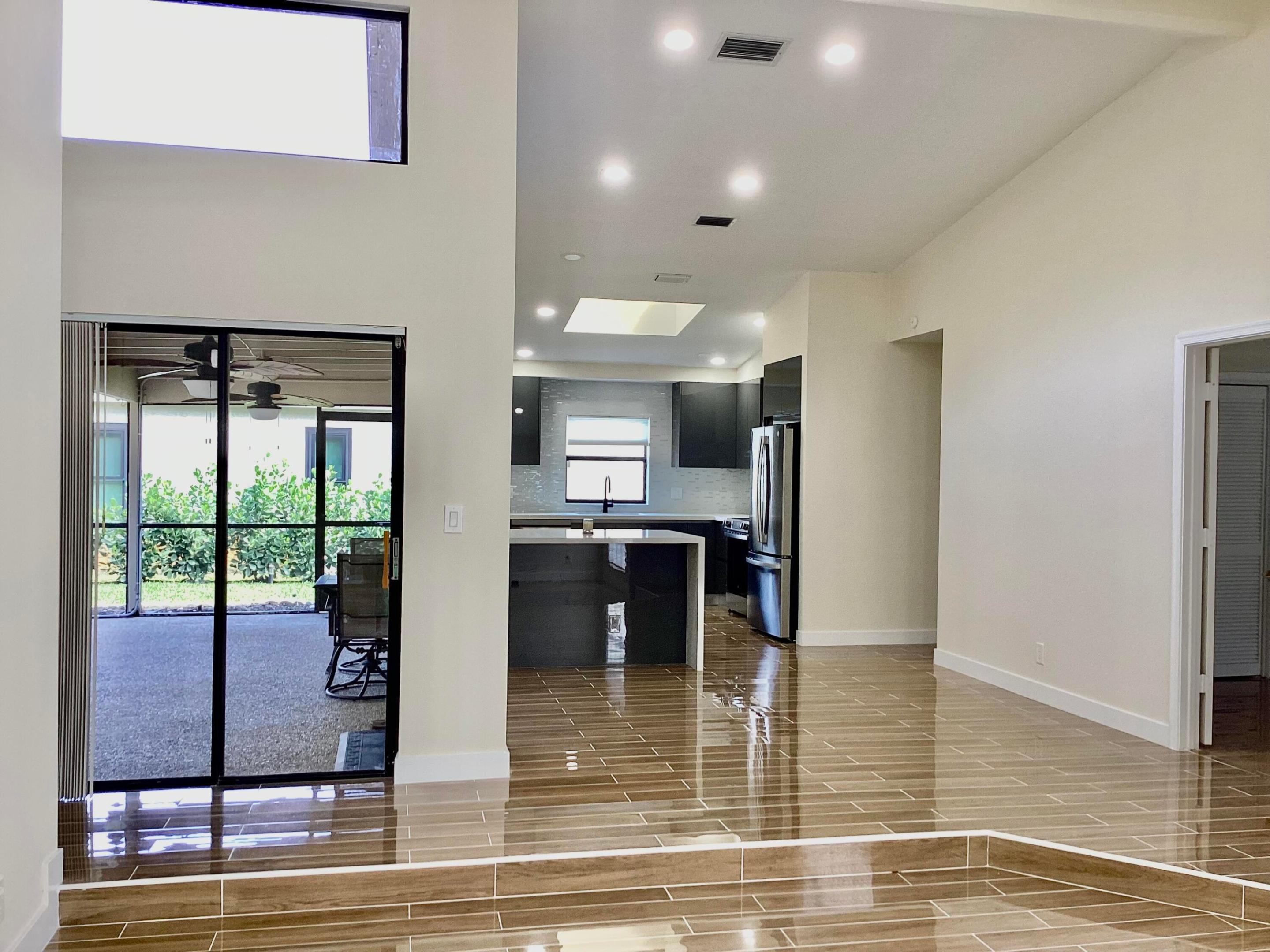 8895 Old Pine, Boca Raton FL 33433