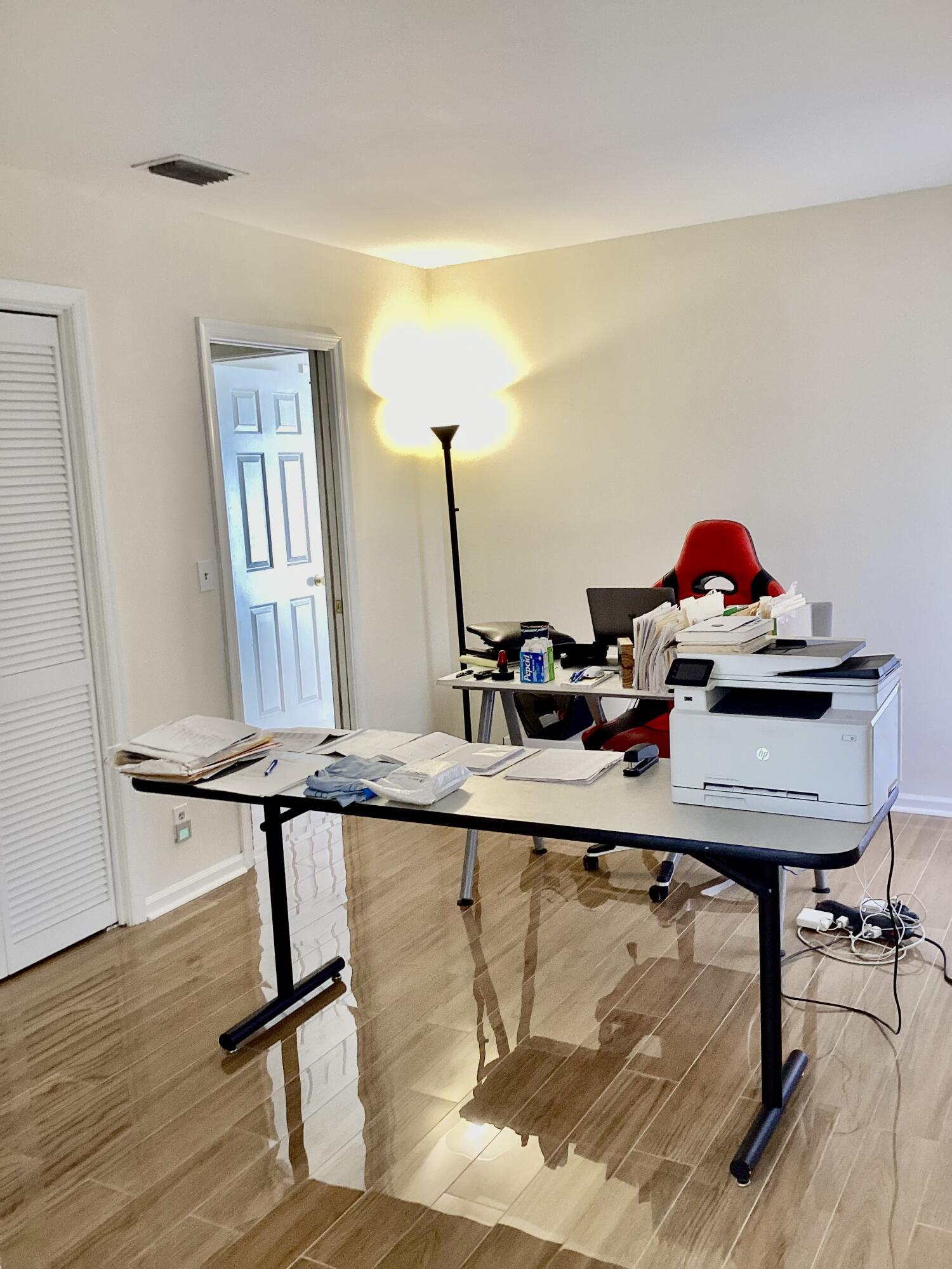 8895 Old Pine, Boca Raton FL 33433