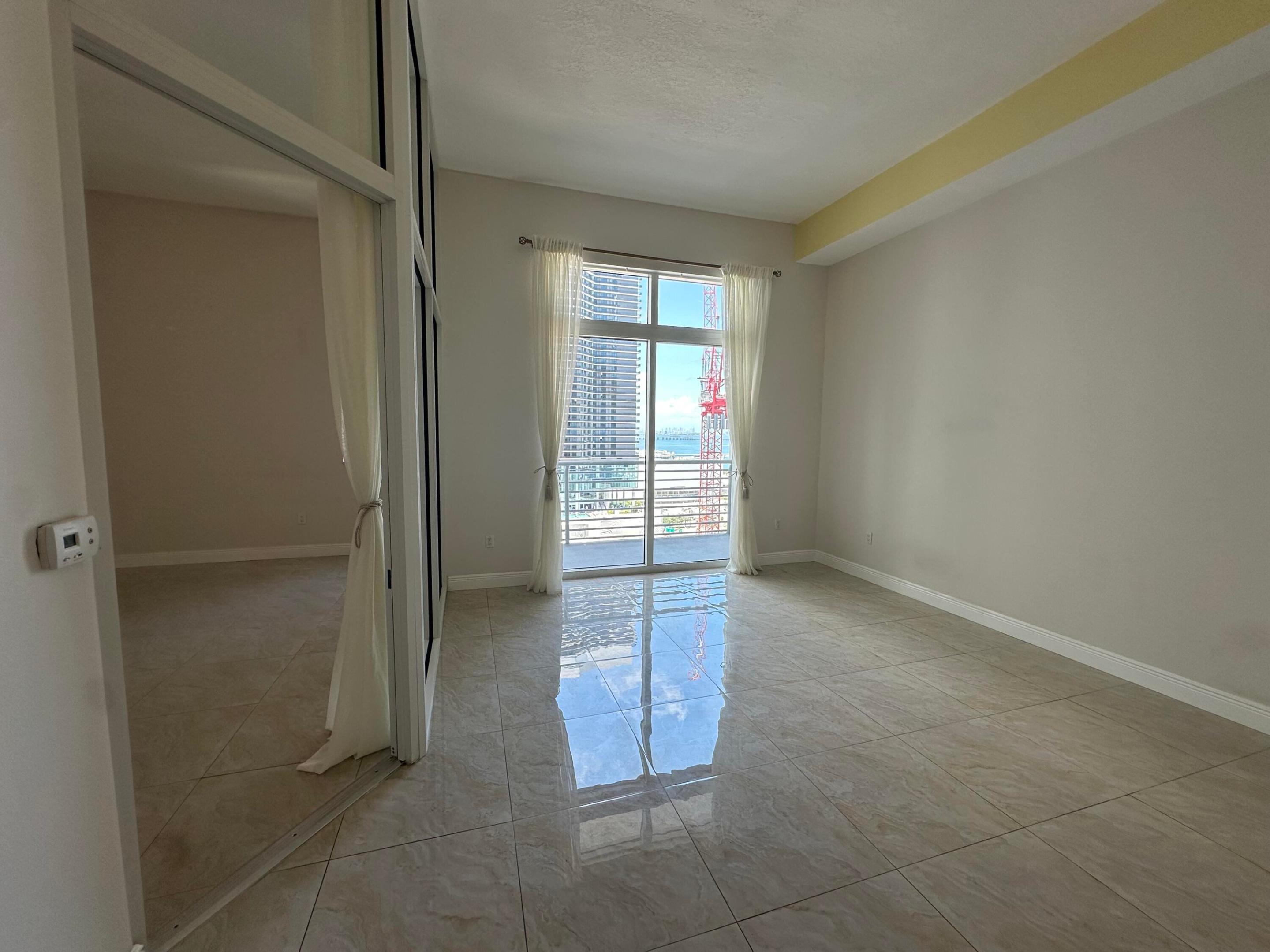 234 NE 3rd #Uph06, Miami FL 33132