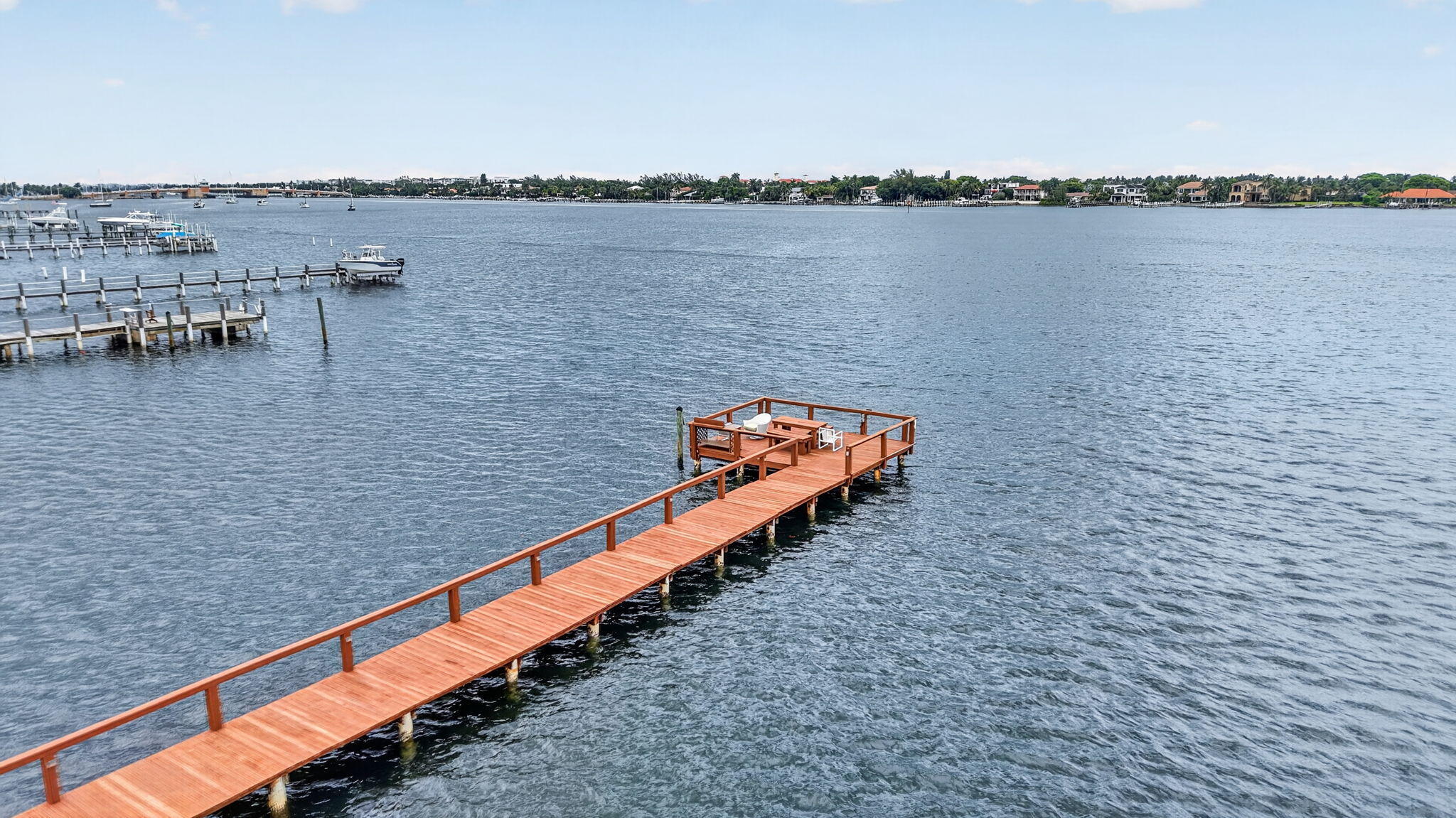 1202 S Lake #105, Lantana FL 33462