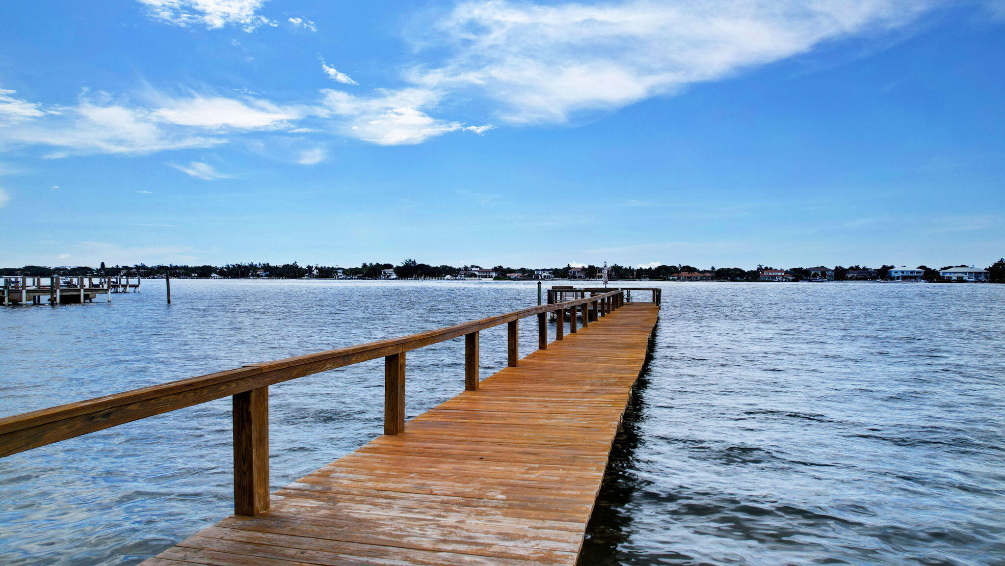 1202 S Lake #105, Lantana FL 33462
