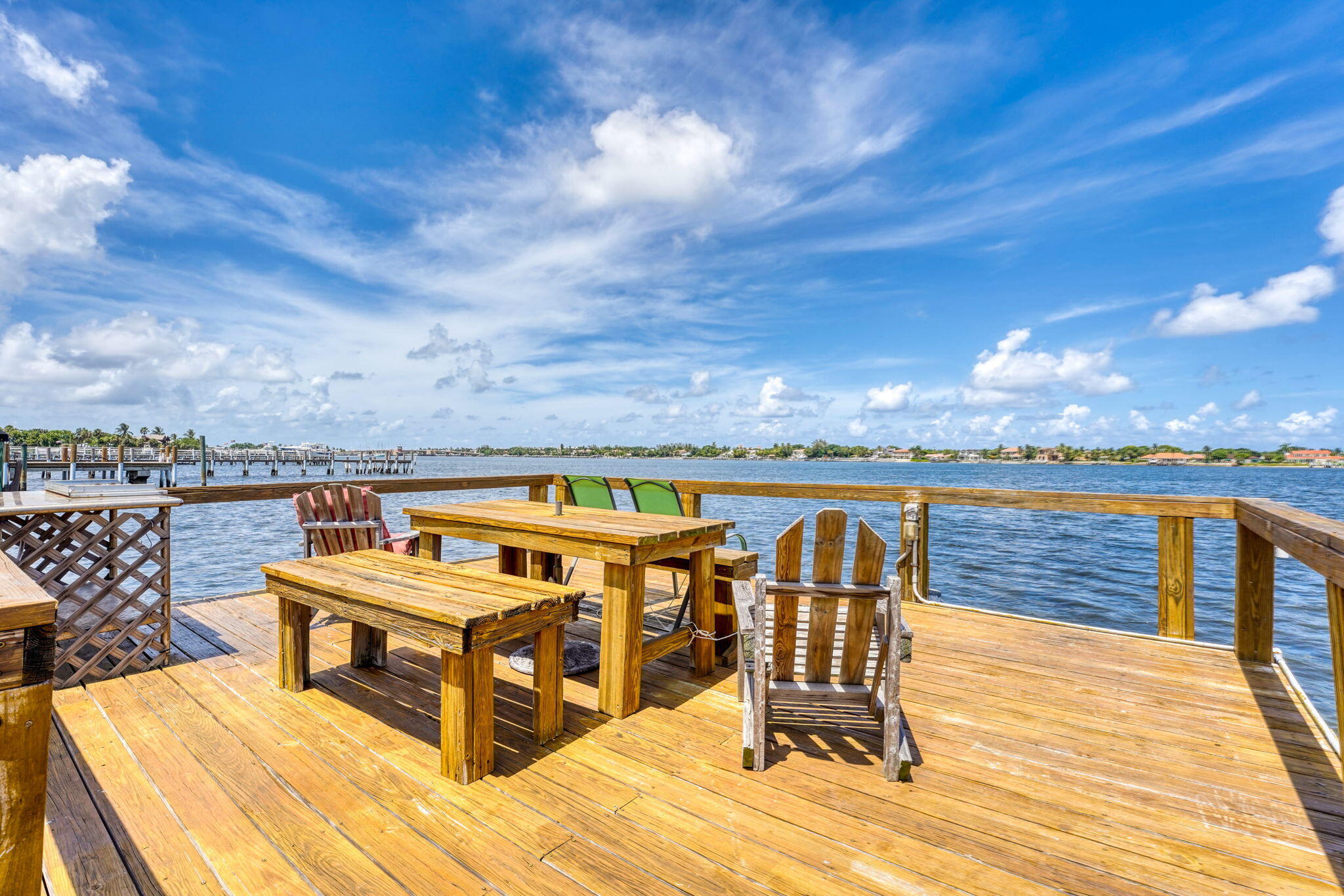 1202 S Lake #105, Lantana FL 33462