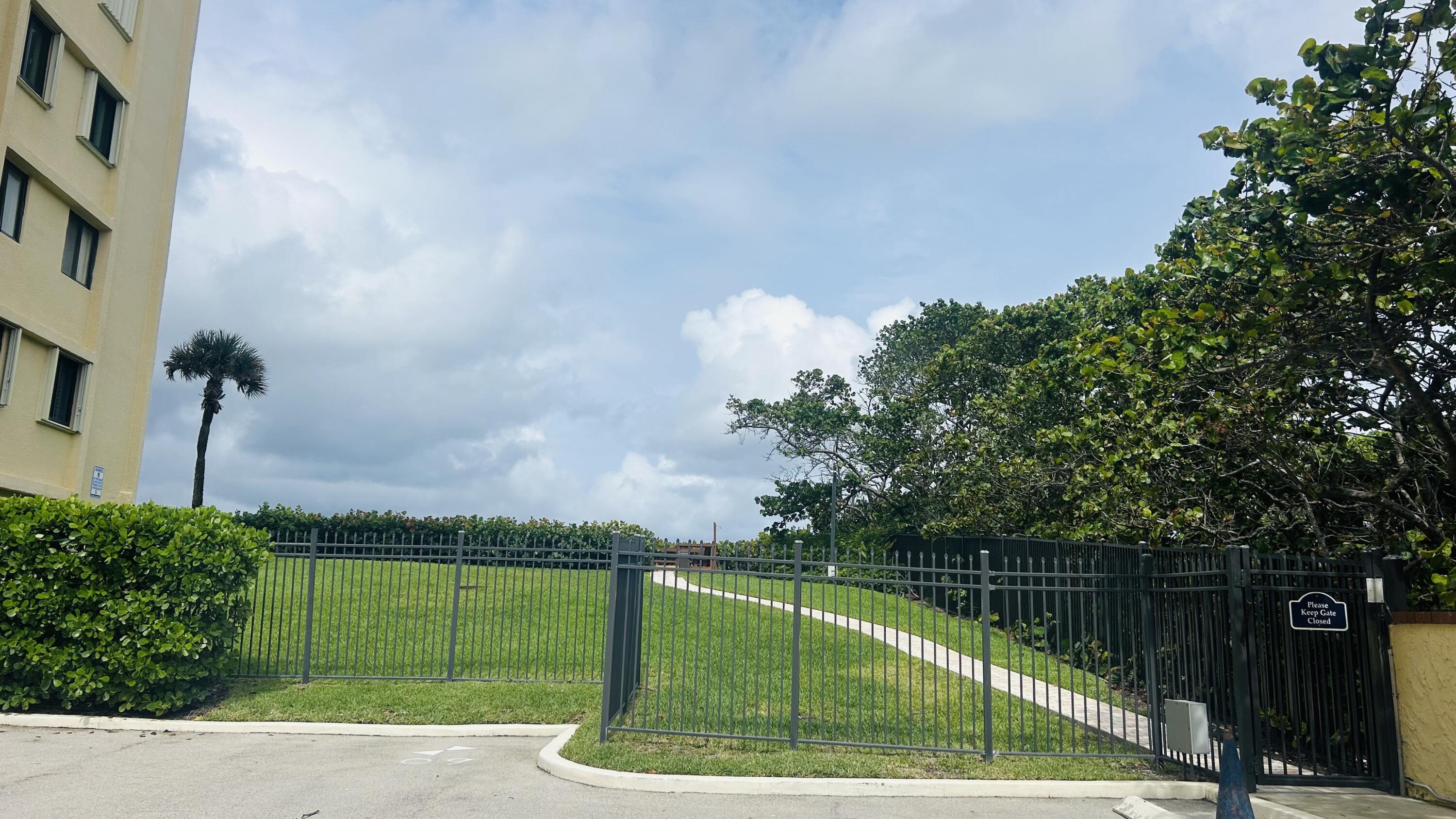 100 Ocean Trail #1002, Jupiter FL 33477