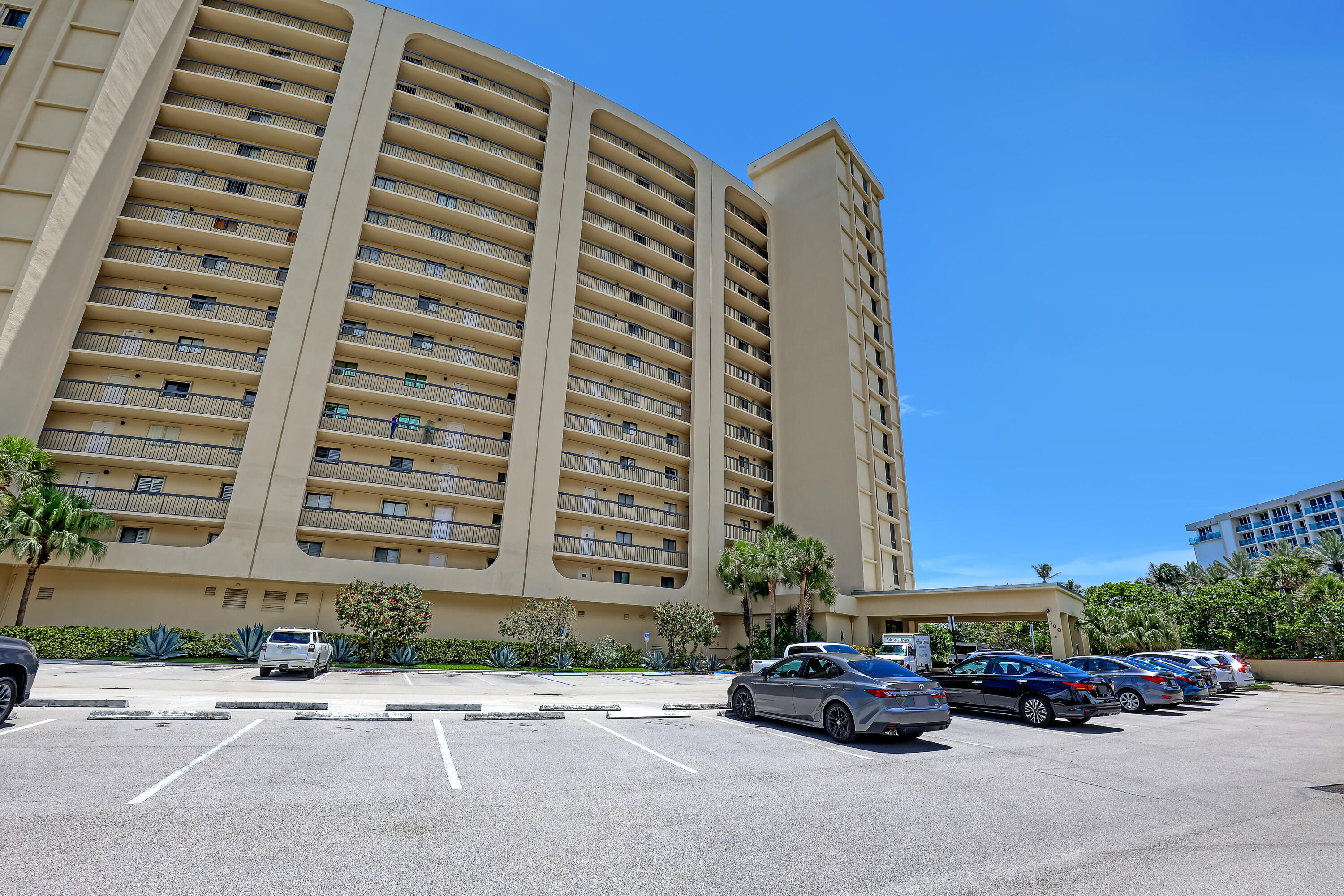 100 Ocean Trail #1002, Jupiter FL 33477
