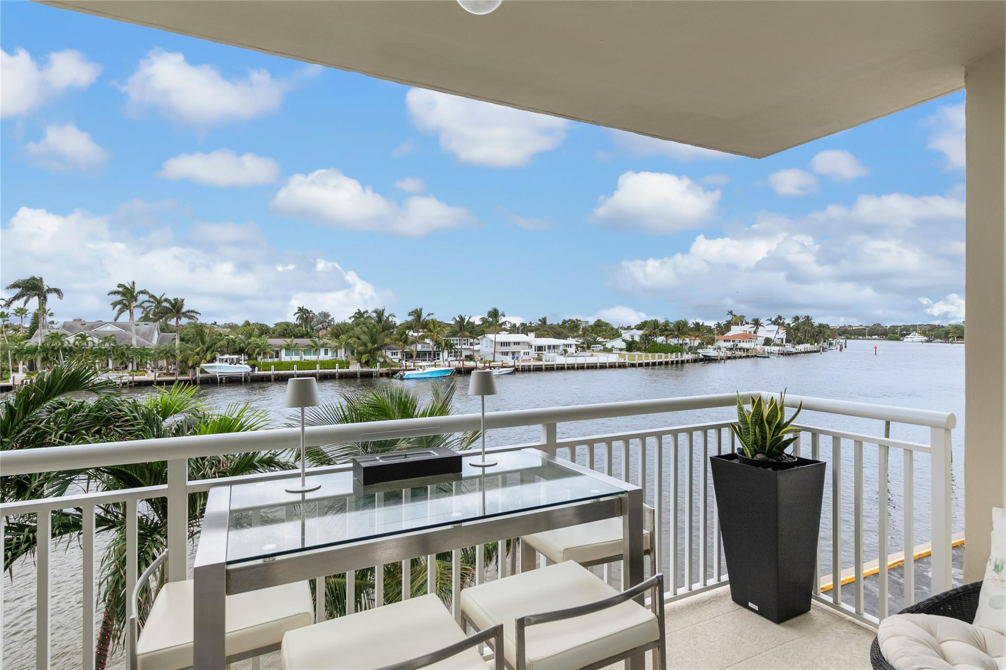 2611 N Riverside #307, Pompano Beach FL 33062