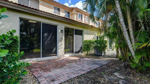 6784 Via Regina, Boca Raton FL 33433