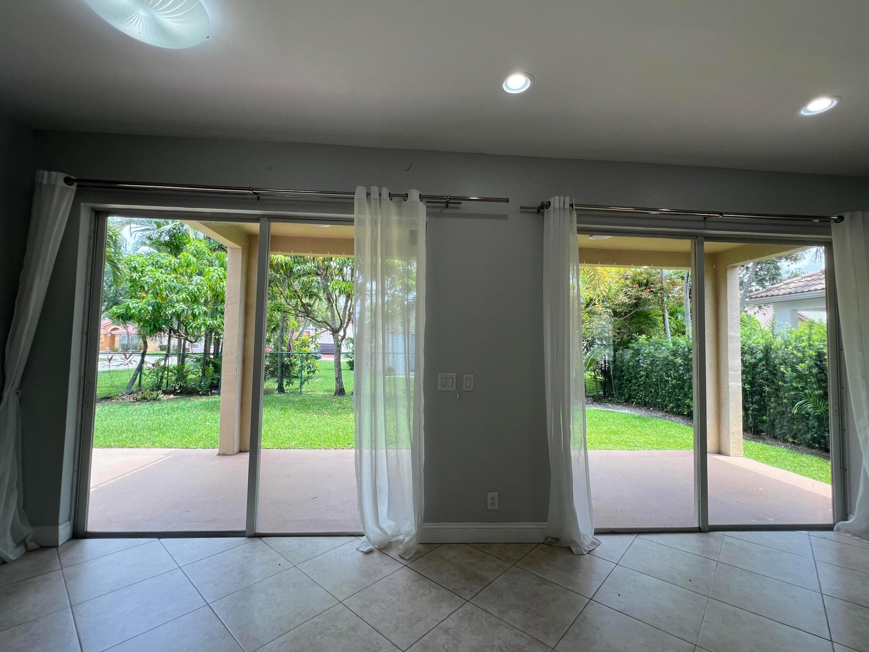 16447 SW 1st, Pembroke Pines FL 33027