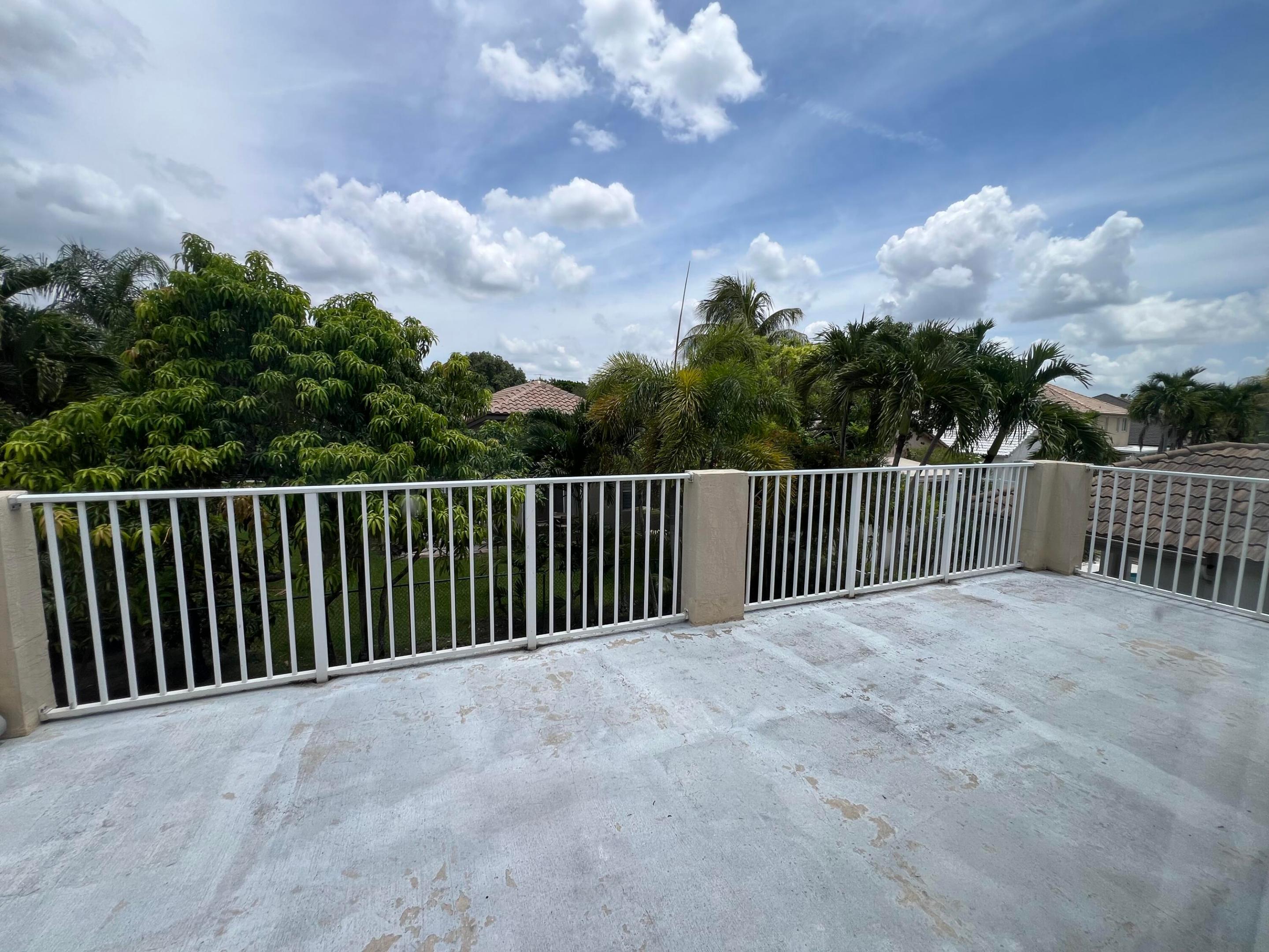 16447 SW 1st, Pembroke Pines FL 33027