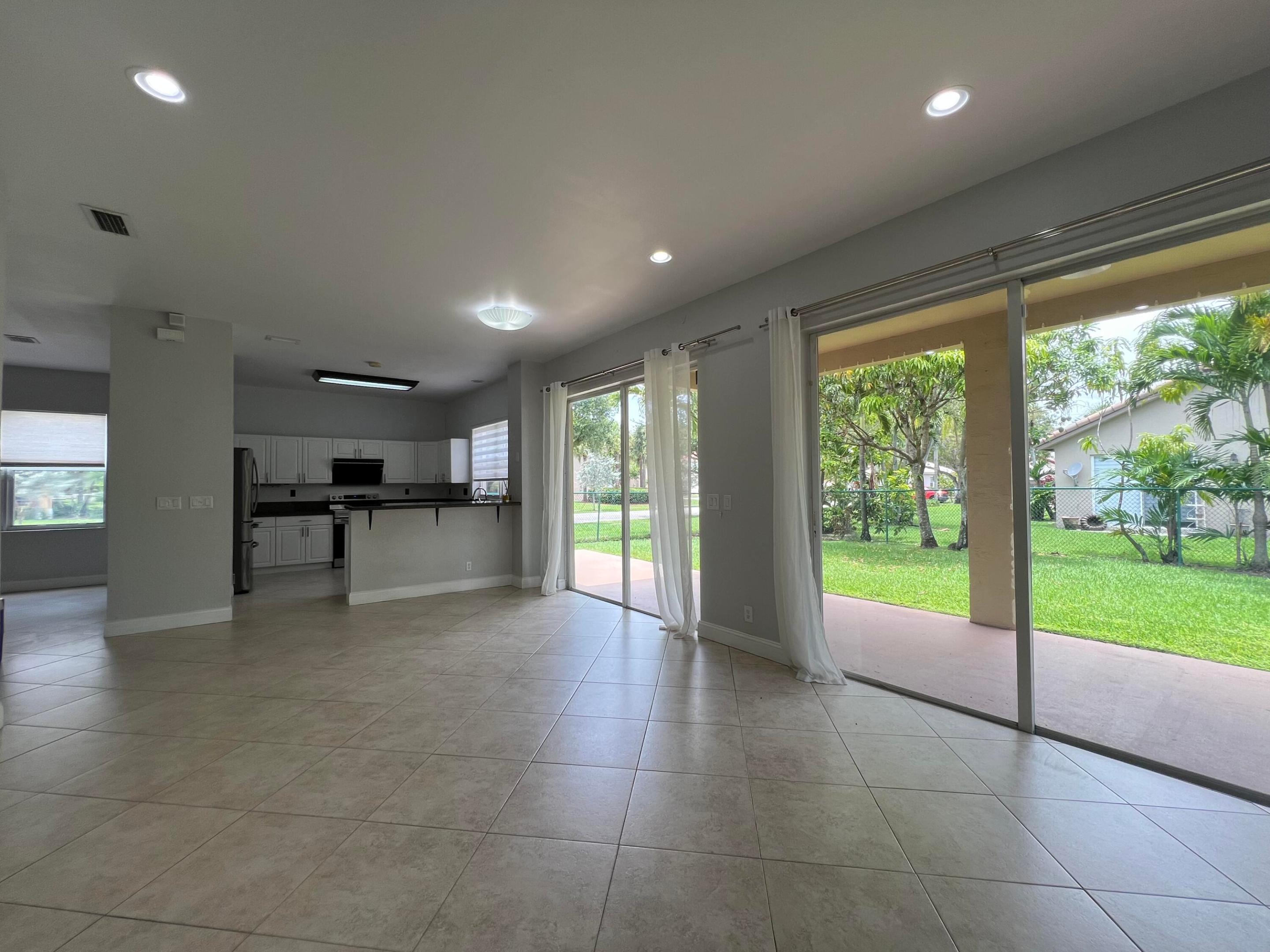 16447 SW 1st, Pembroke Pines FL 33027